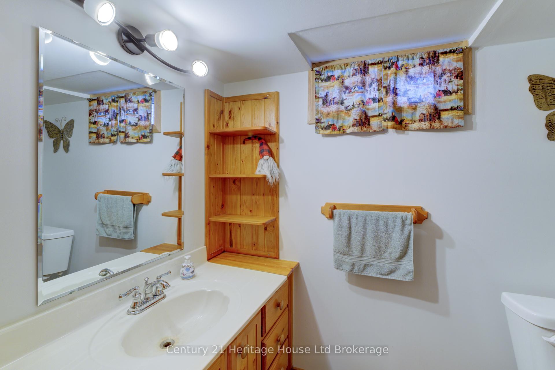 Photo 26 of 72 Magnolia Drive, Brant, Paris — HOMEH