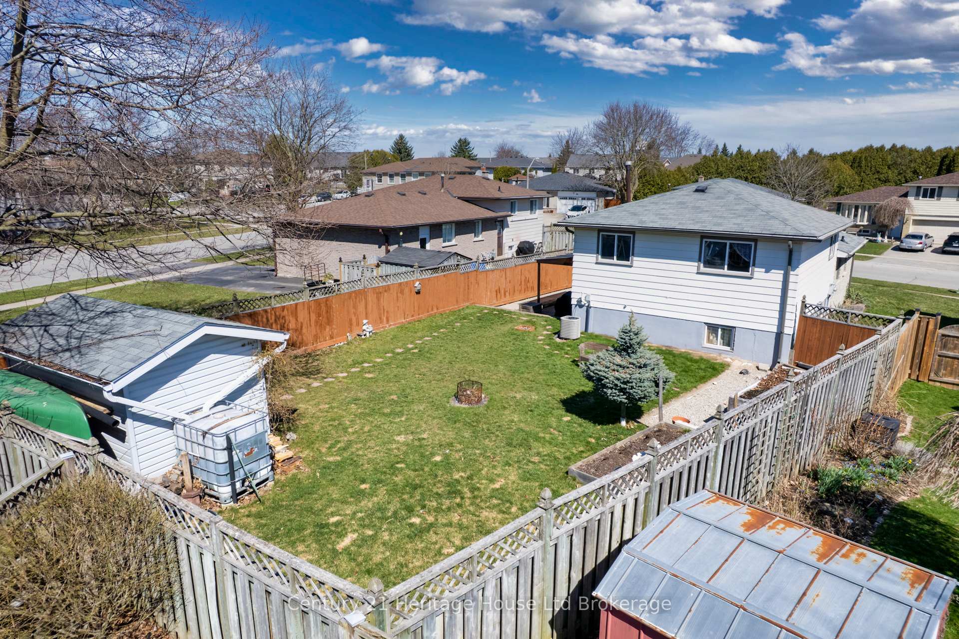 Photo 33 of 72 Magnolia Drive, Brant, Paris — HOMEH