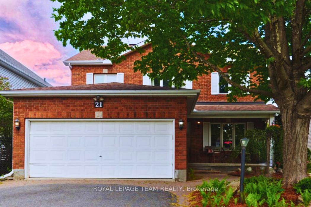 Front of 21 Mayford Avenue