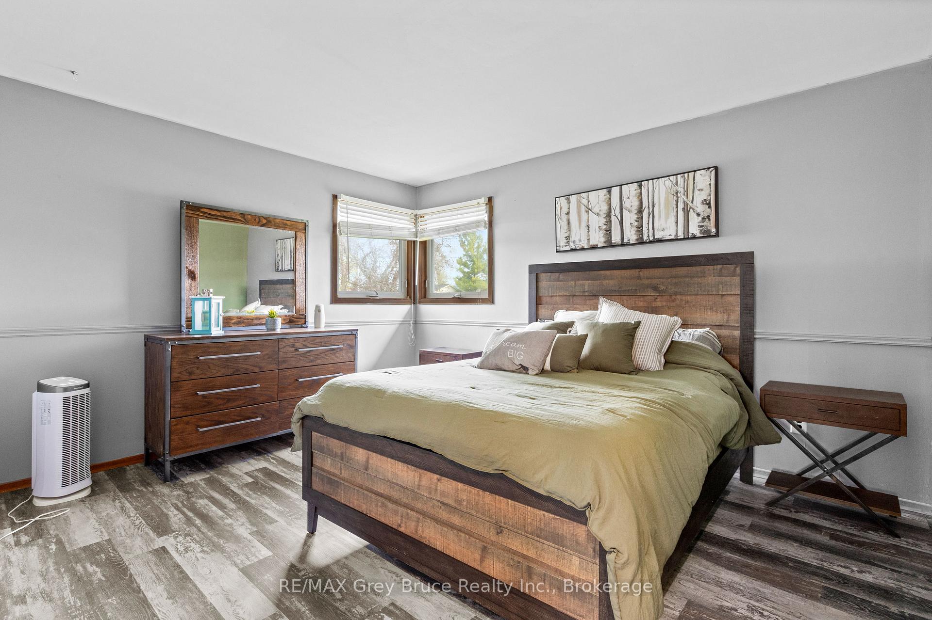 Photo 17 of 36 Thomas Street W, Arran-Elderslie — HOMEH