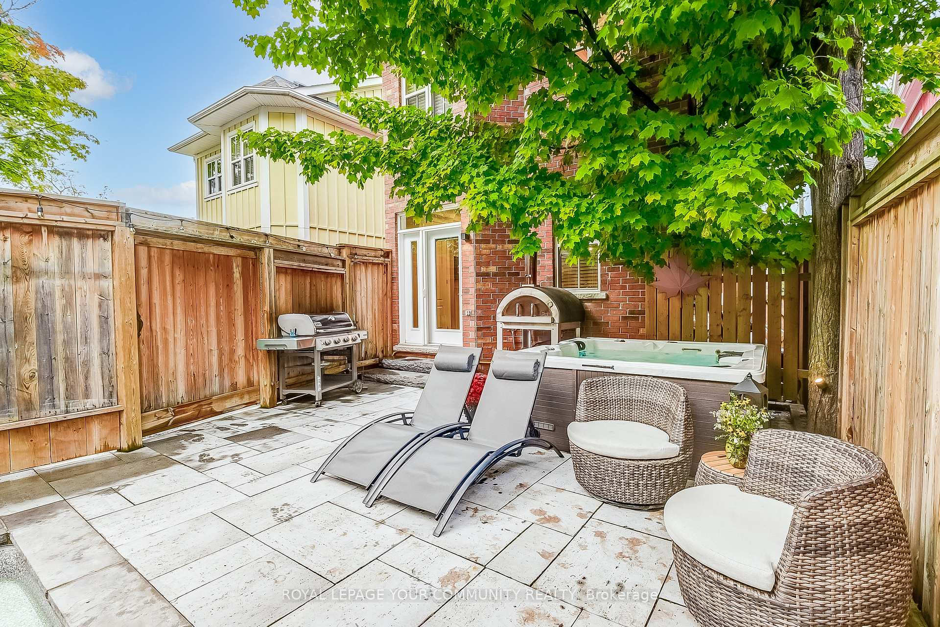 Photo 33 of 34 Washington Street, Markham, Old Markham Village — HOMEH
