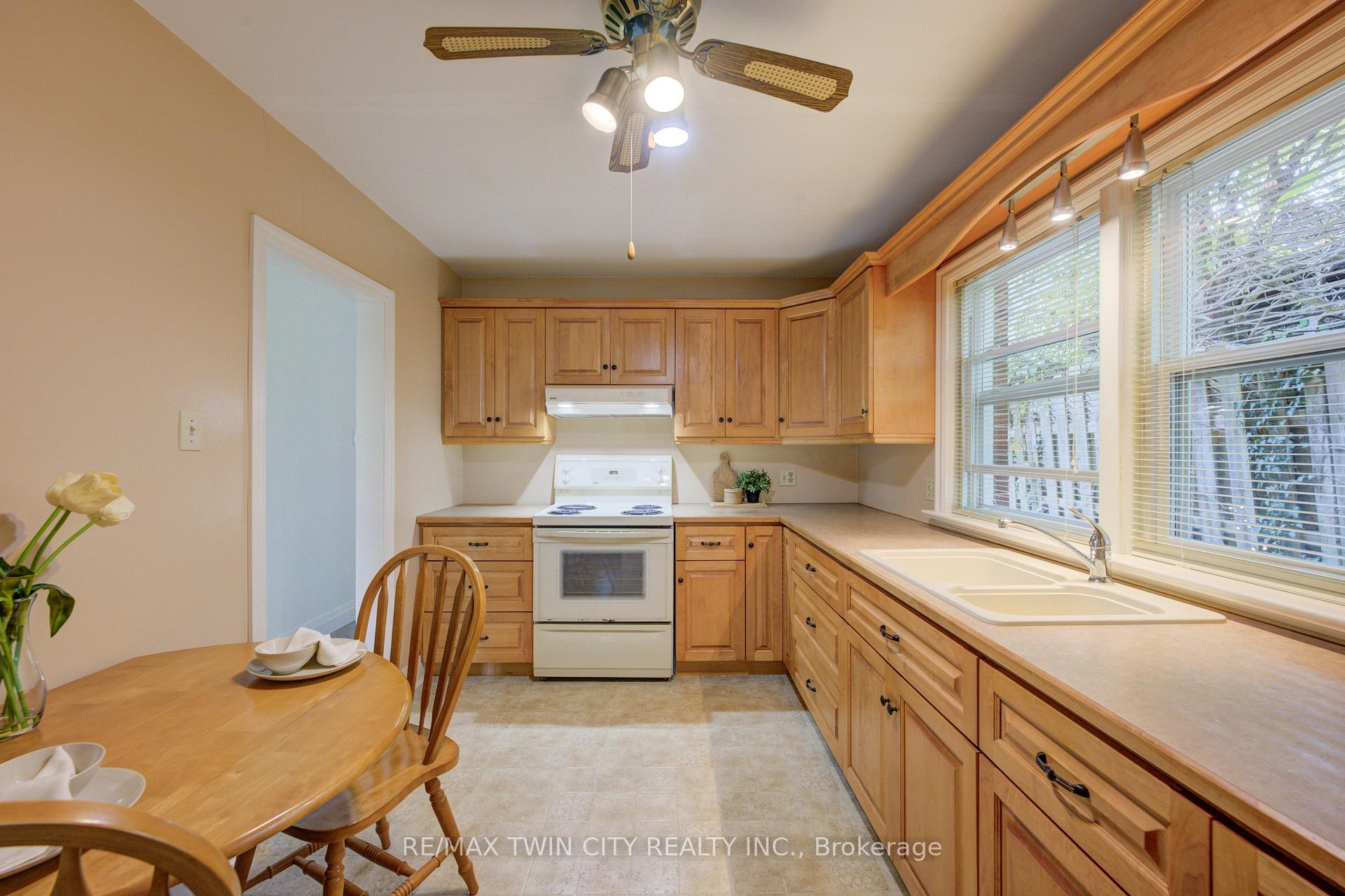 Photo 14 of 97 Fairmount Road, Kitchener — HOMEH