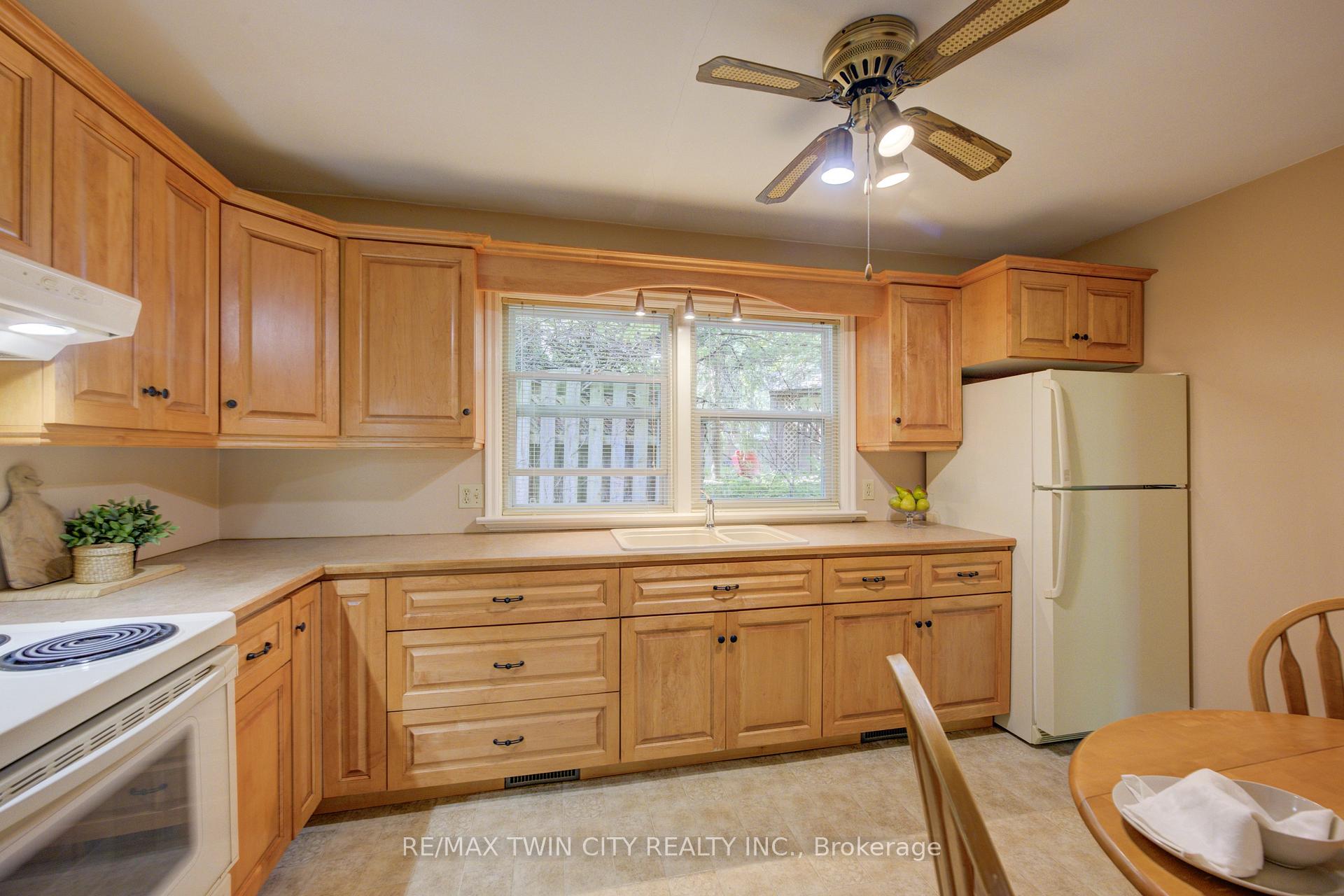 Photo 8 of 97 Fairmount Road, Kitchener — HOMEH