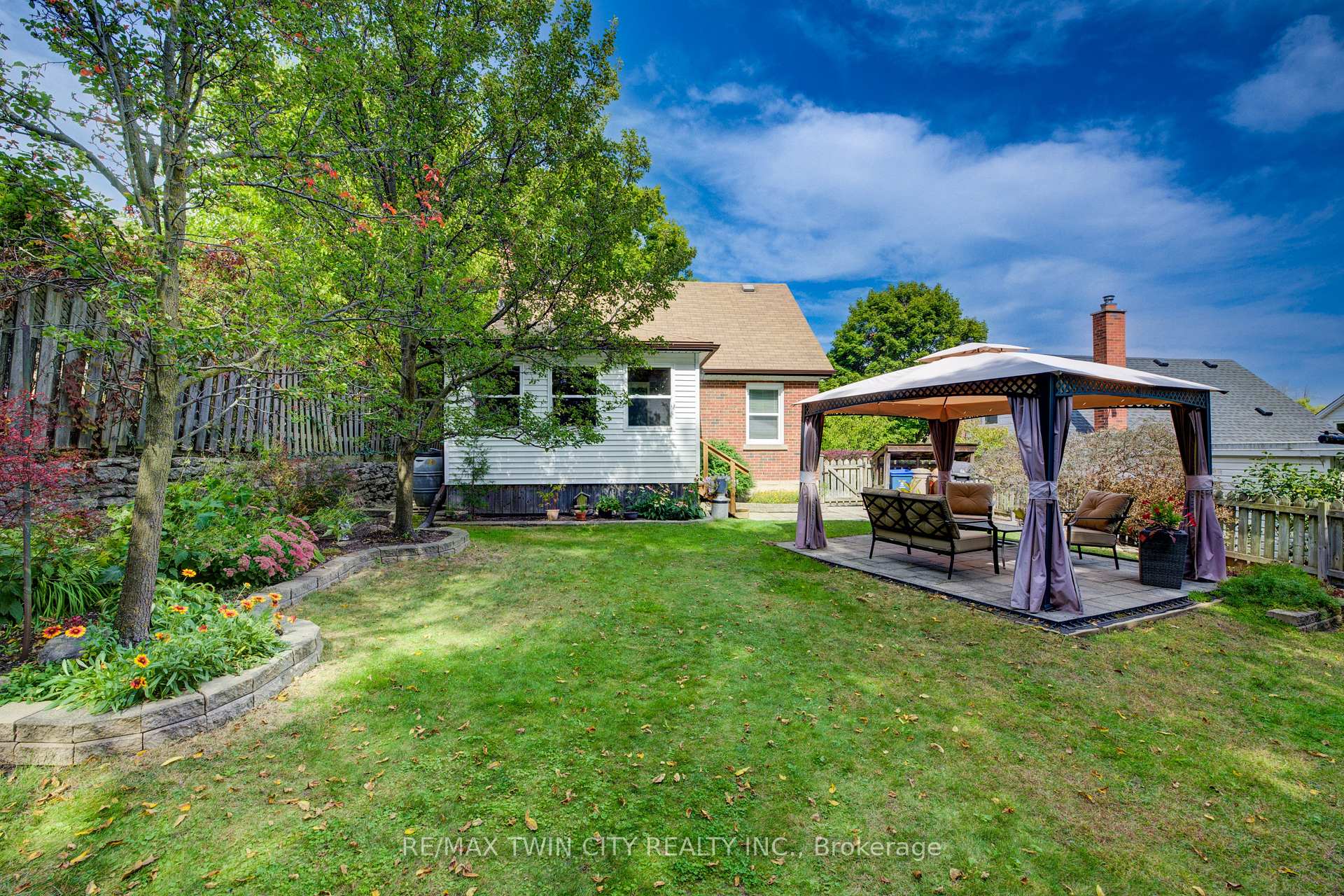 Photo 24 of 97 Fairmount Road, Kitchener — HOMEH