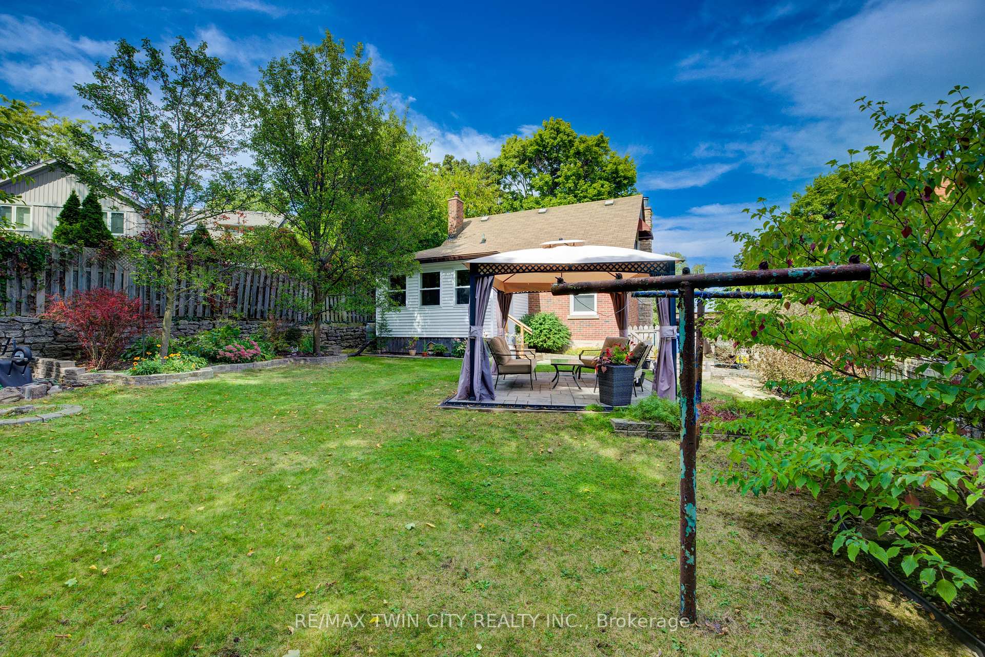 Photo 22 of 97 Fairmount Road, Kitchener — HOMEH