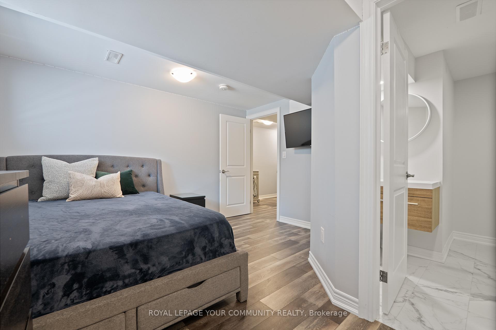 Photo 32 of 19 Bethune Avenue, Hamilton, Hannon — HOMEH