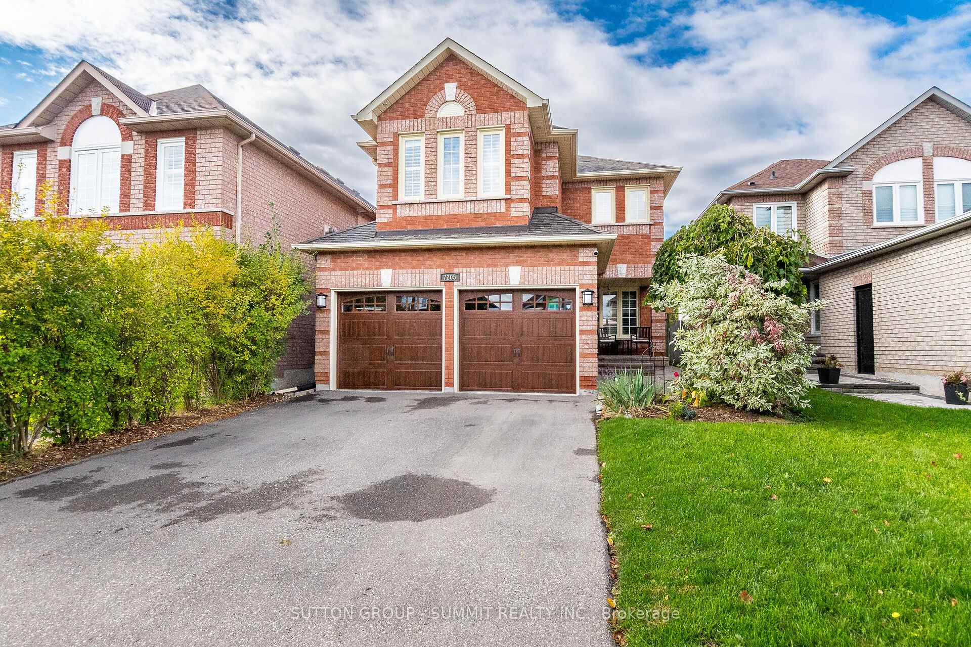 Photo 7 of 7205 Spyglass Crescent, Mississauga, Lisgar — HOMEH