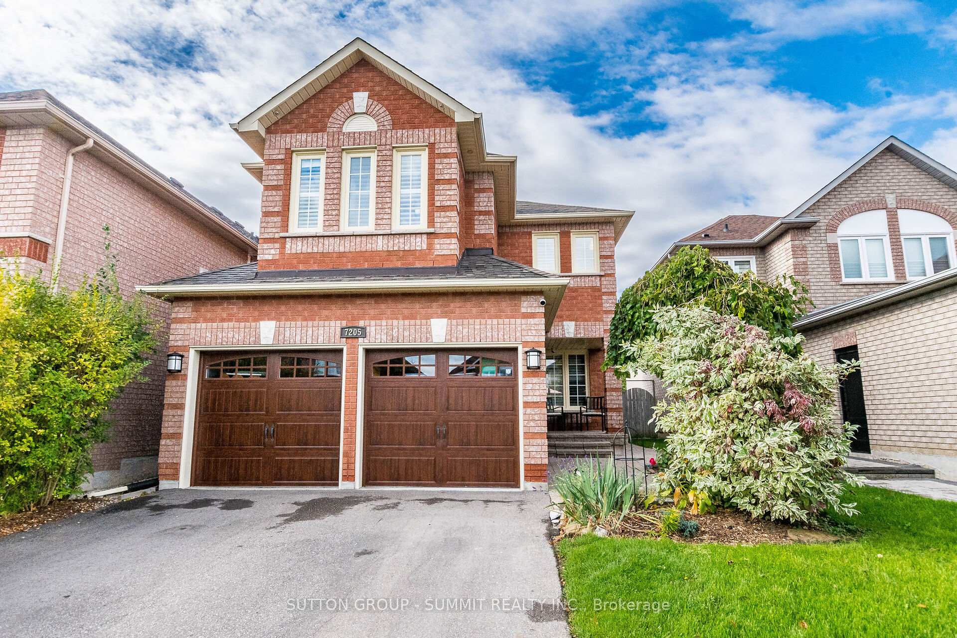 Photo 1 of 7205 Spyglass Crescent, Mississauga, Lisgar — HOMEH