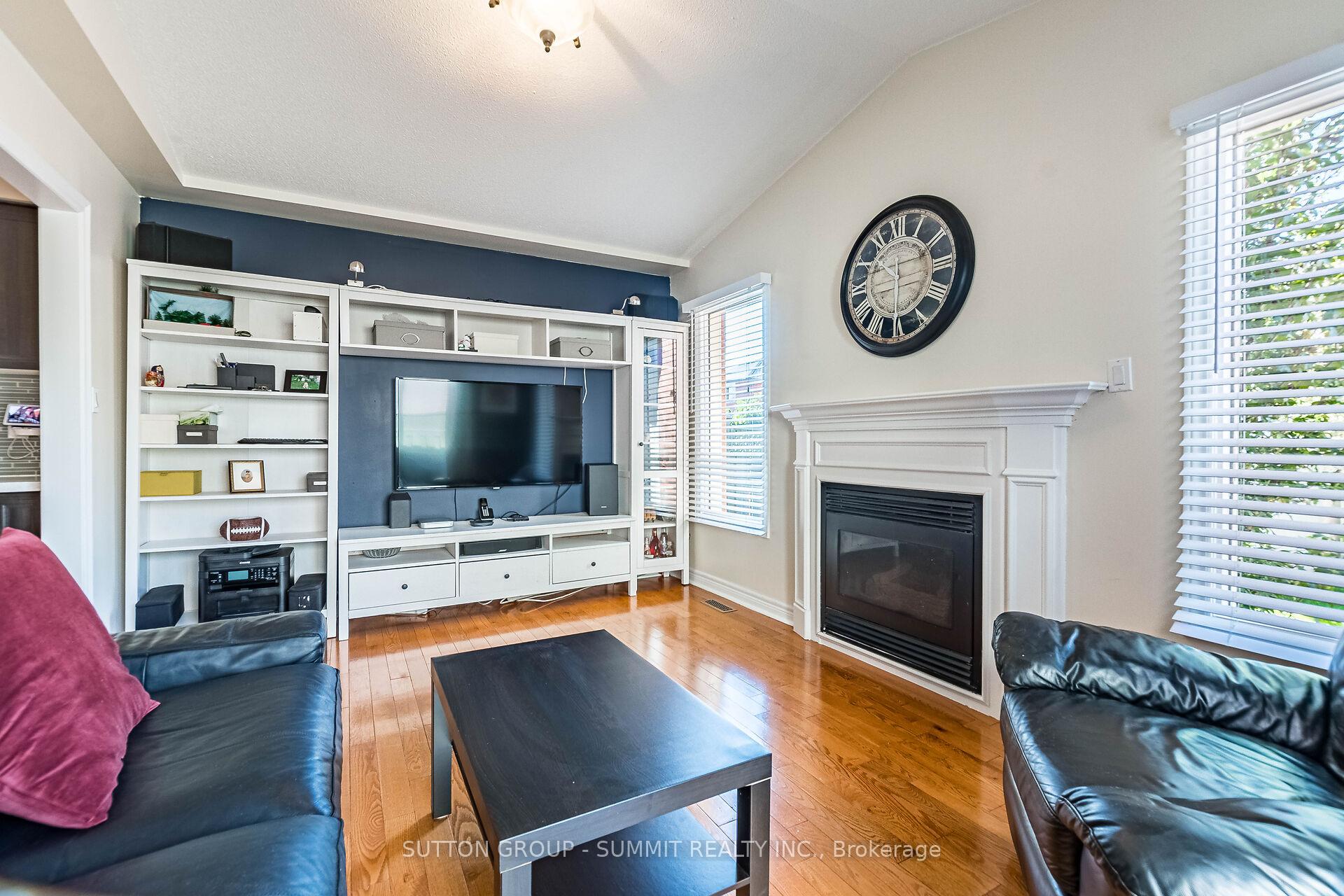 Photo 11 of 7205 Spyglass Crescent, Mississauga, Lisgar — HOMEH