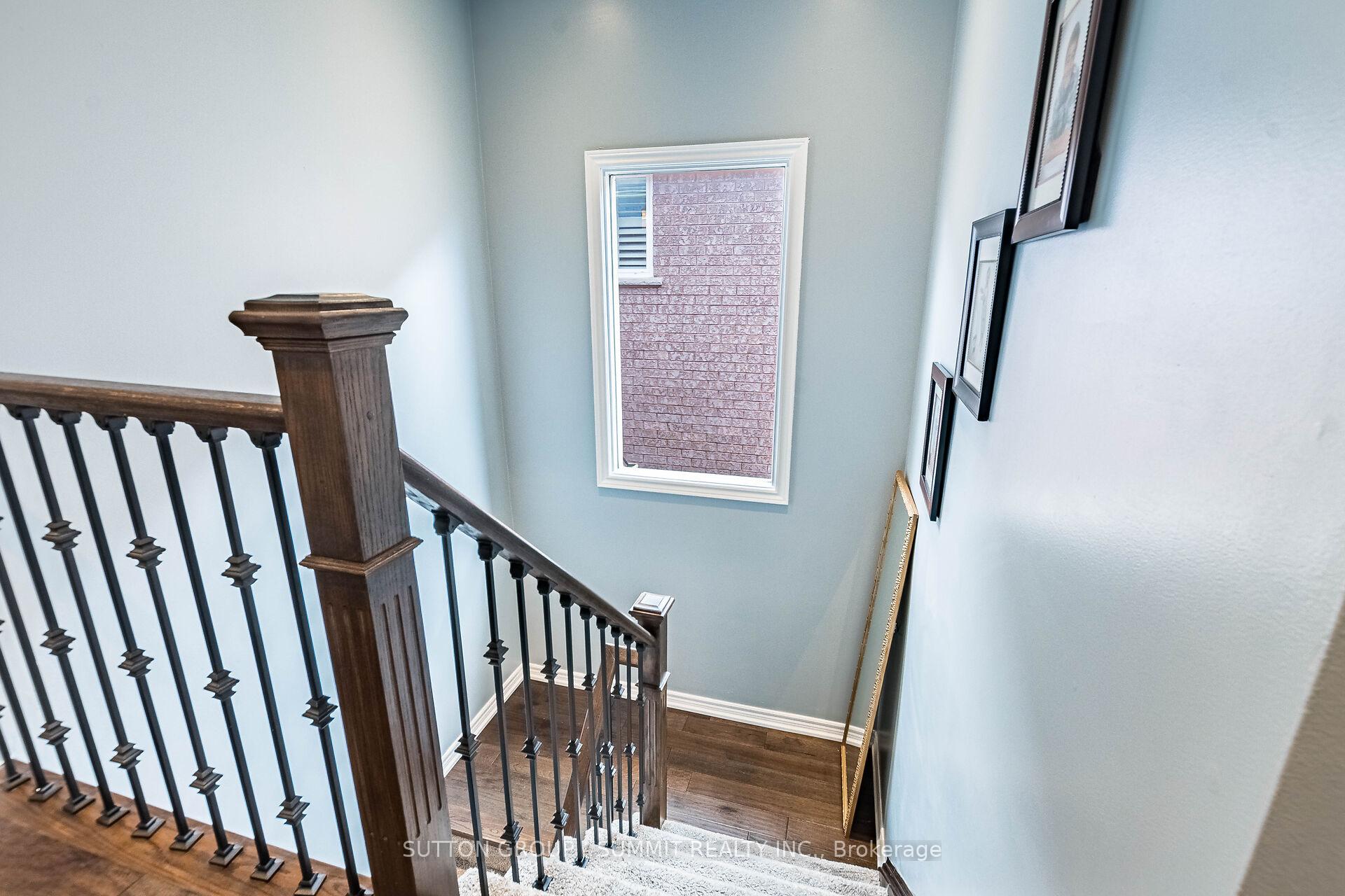 Photo 12 of 7205 Spyglass Crescent, Mississauga, Lisgar — HOMEH