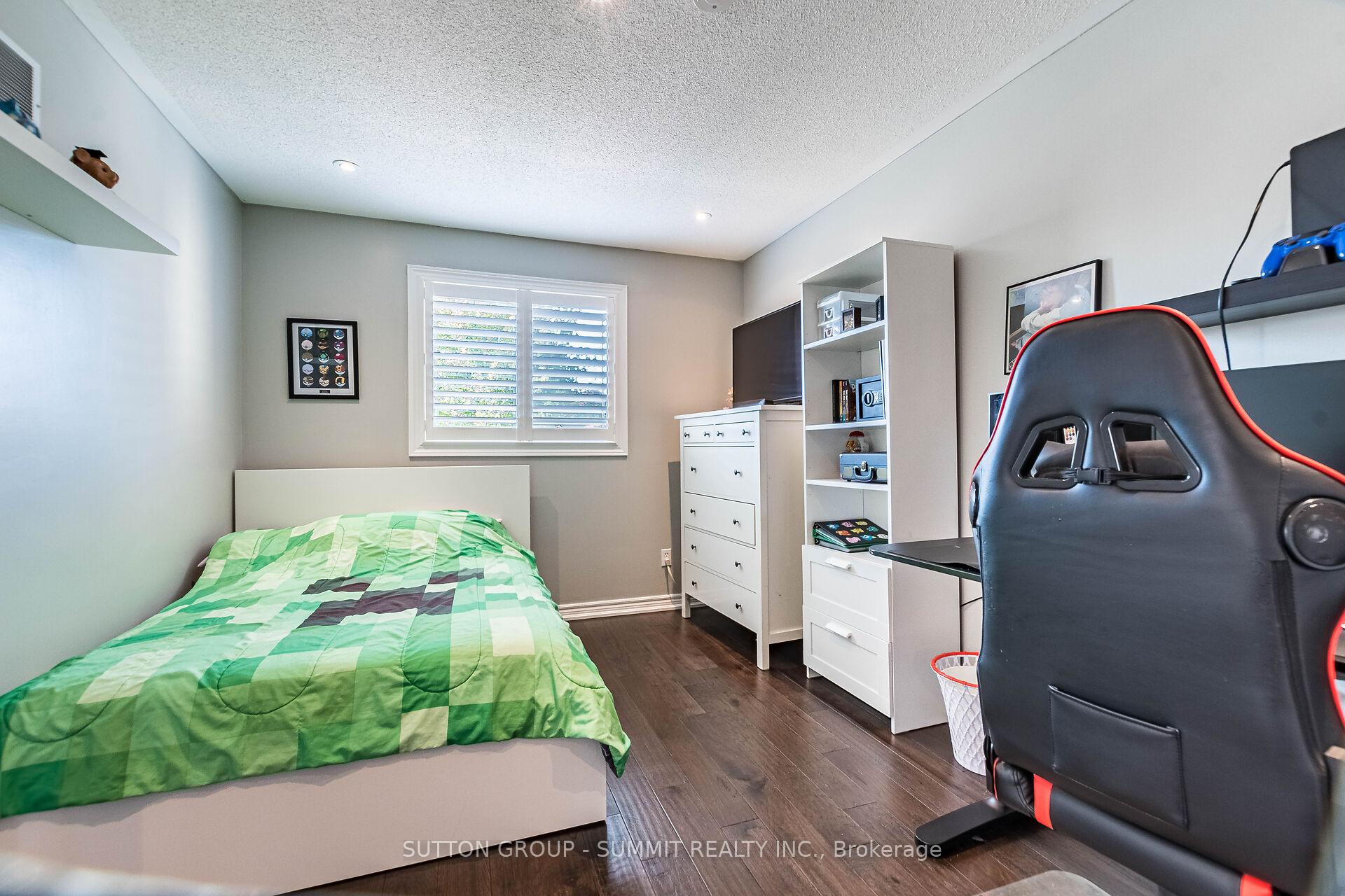 Photo 36 of 7205 Spyglass Crescent, Mississauga, Lisgar — HOMEH