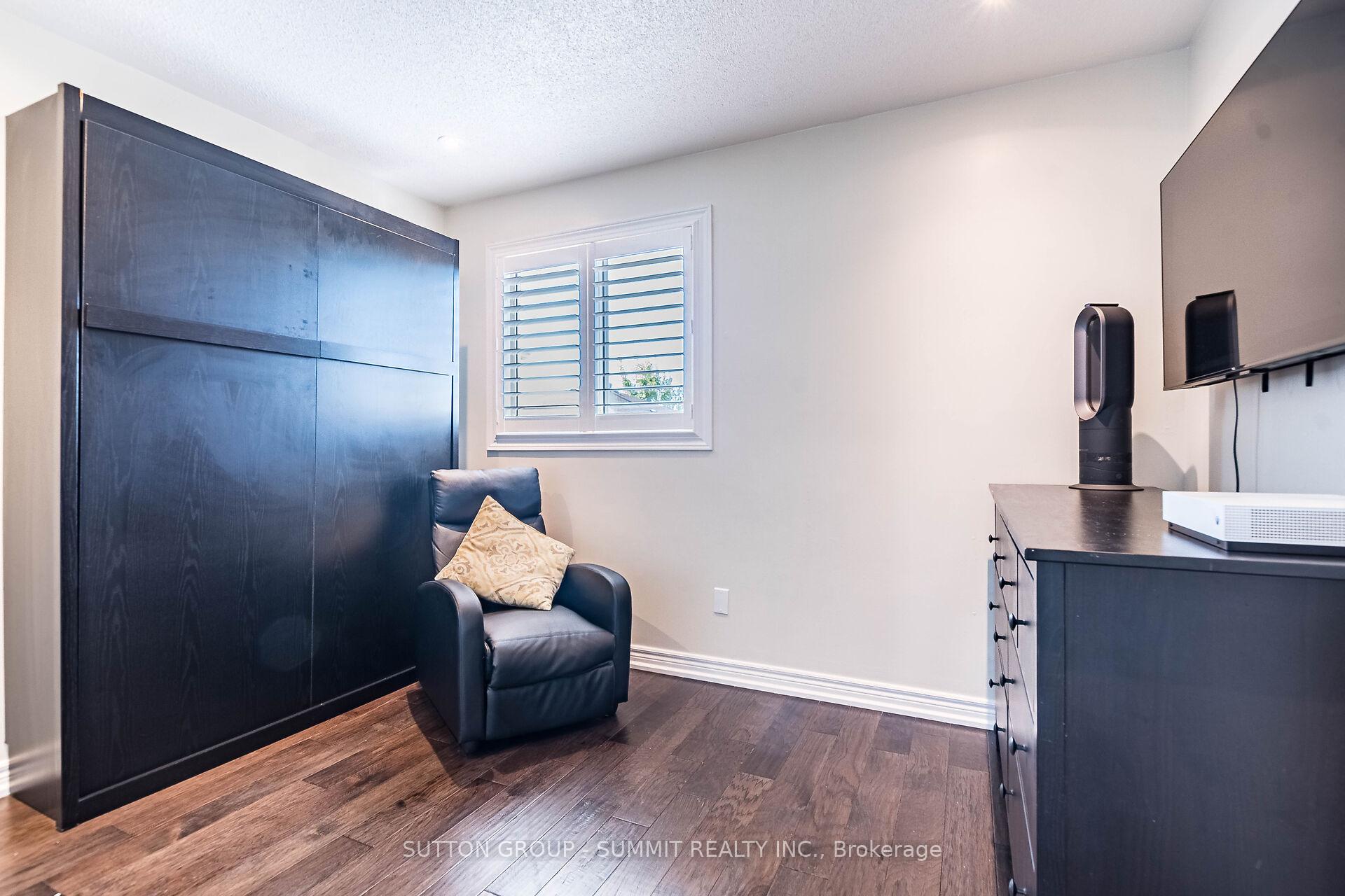Photo 24 of 7205 Spyglass Crescent, Mississauga, Lisgar — HOMEH