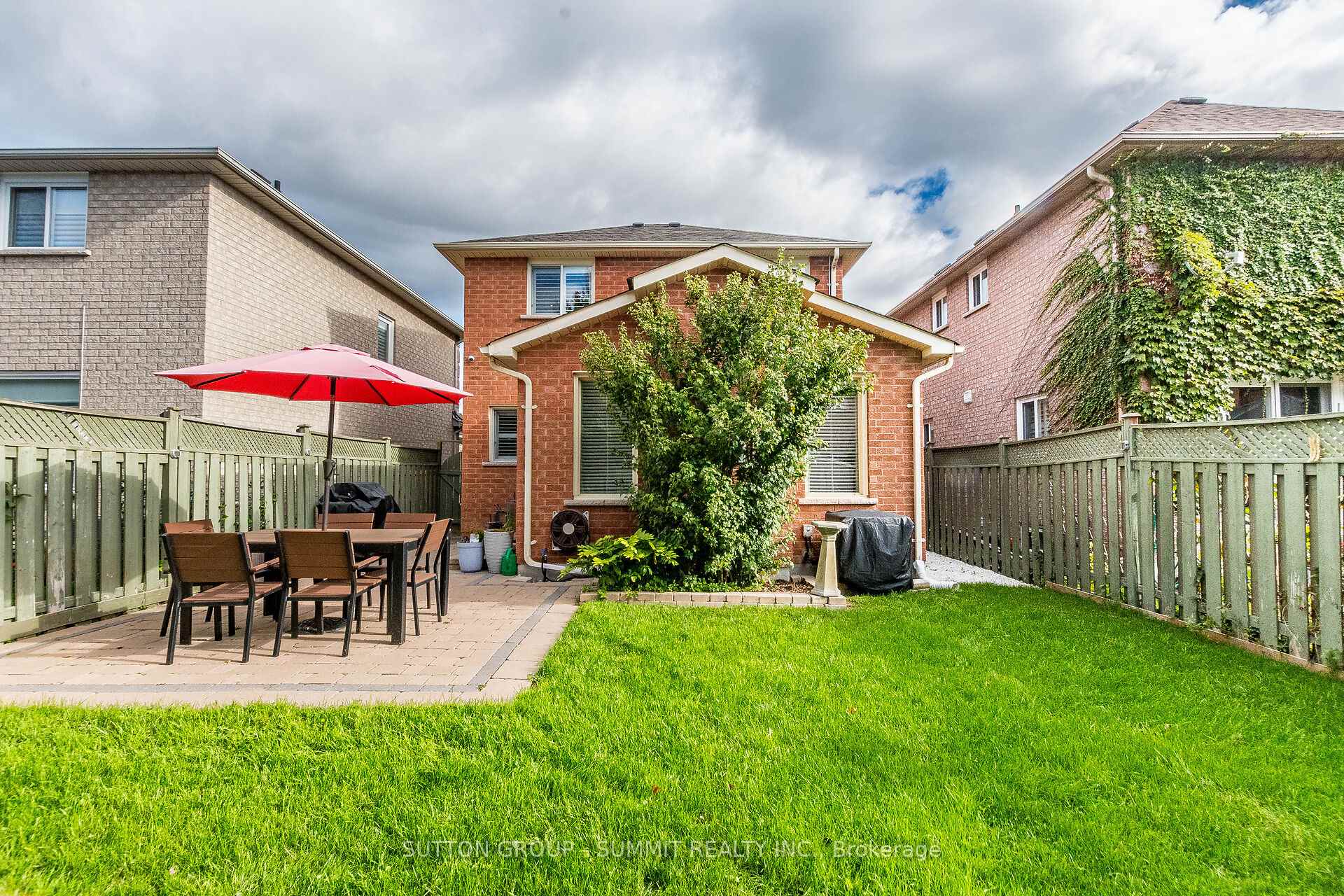 Photo 33 of 7205 Spyglass Crescent, Mississauga, Lisgar — HOMEH
