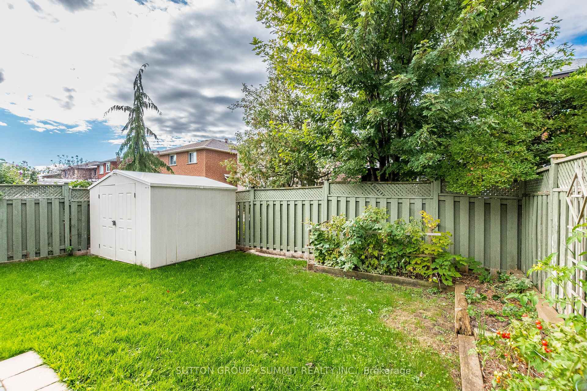 Photo 39 of 7205 Spyglass Crescent, Mississauga, Lisgar — HOMEH