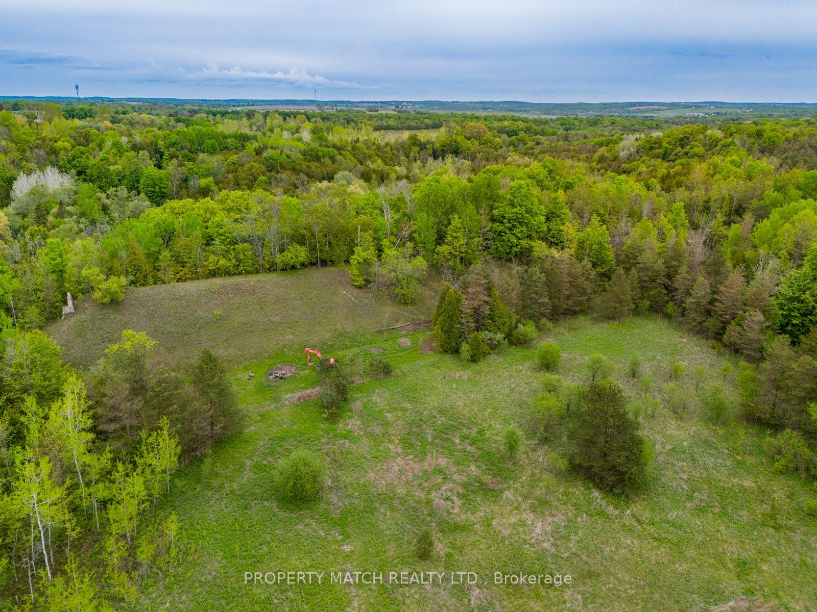 Photo 4 of 367 Stephens Mill Road, Clarington, Rural Clarington — HOMEH
