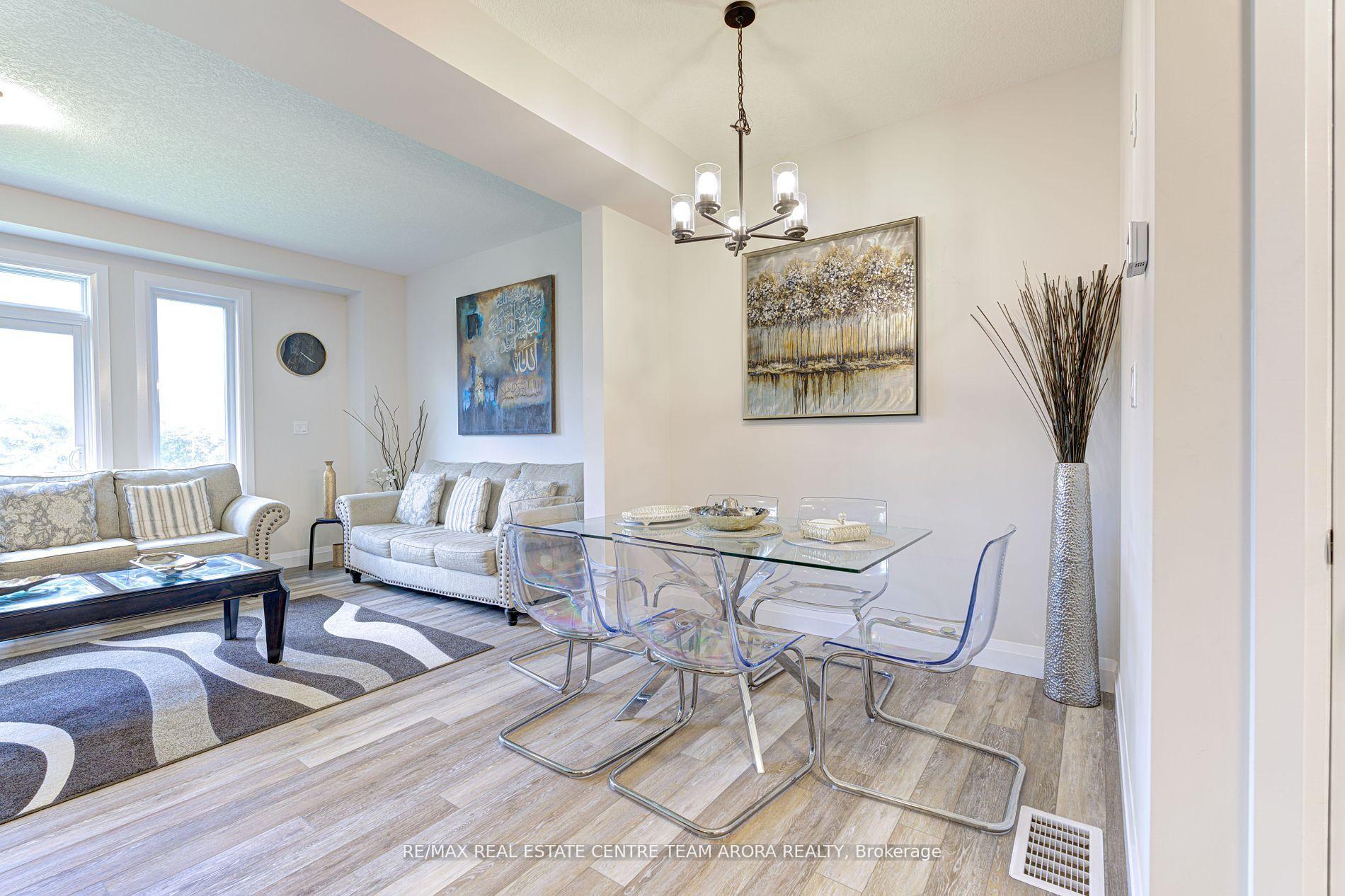 Photo 6 of Unit 7, 143 Elgin Street N, Cambridge — HOMEH