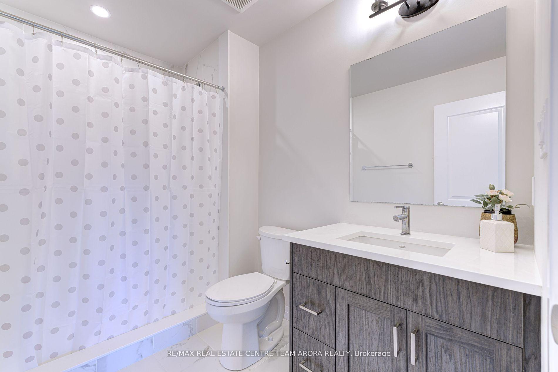 Photo 14 of Unit 7, 143 Elgin Street N, Cambridge — HOMEH