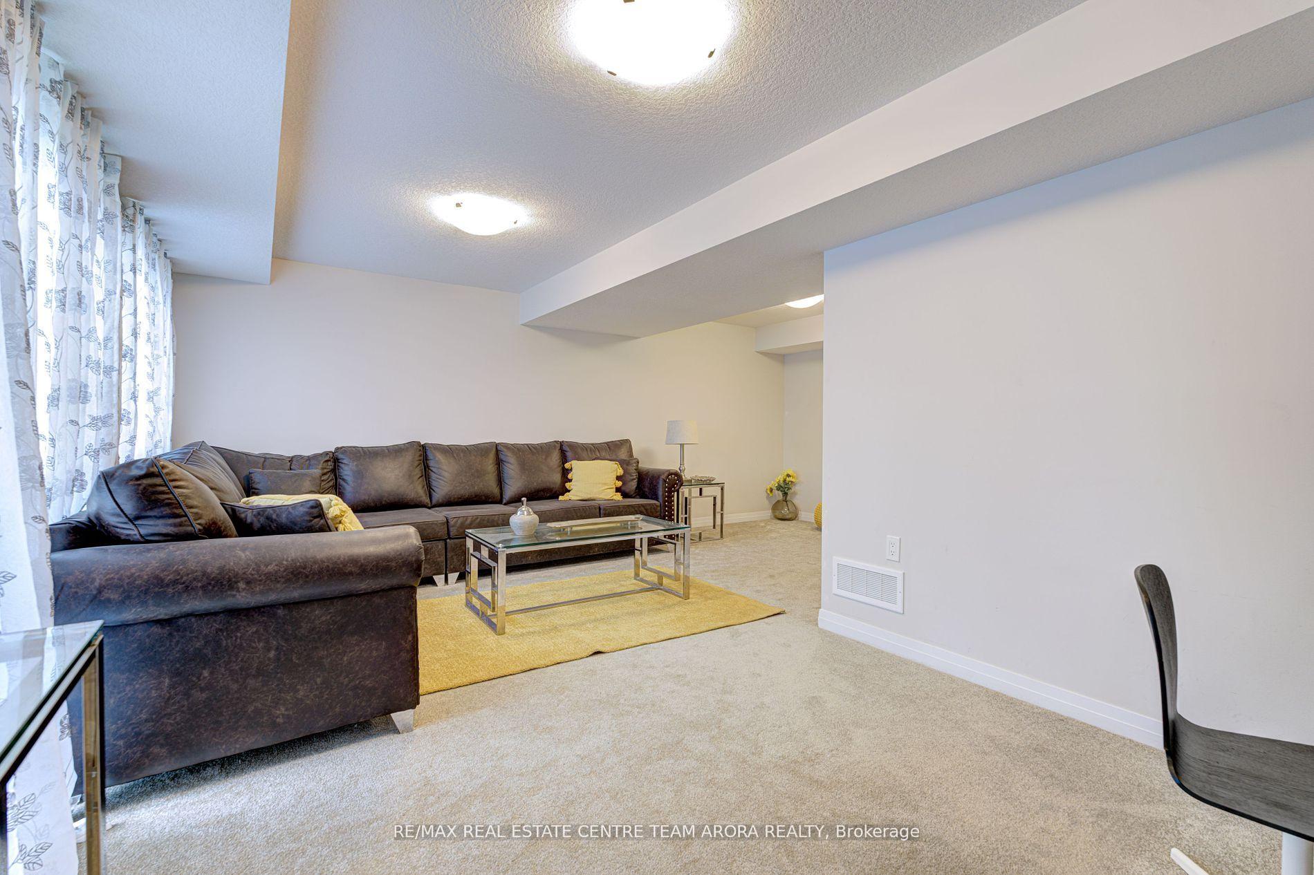 Photo 31 of Unit 7, 143 Elgin Street N, Cambridge — HOMEH