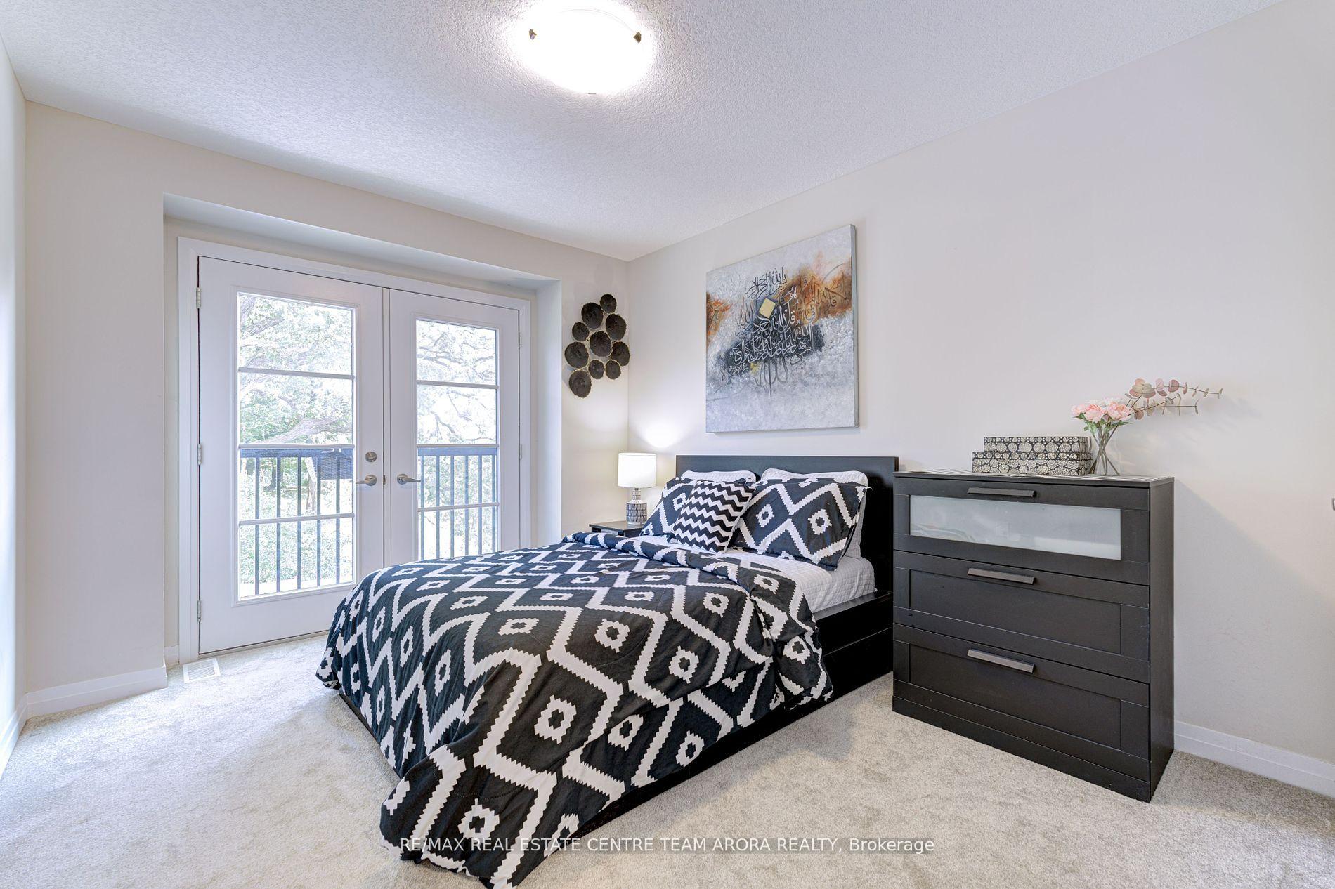 Photo 24 of Unit 7, 143 Elgin Street N, Cambridge — HOMEH