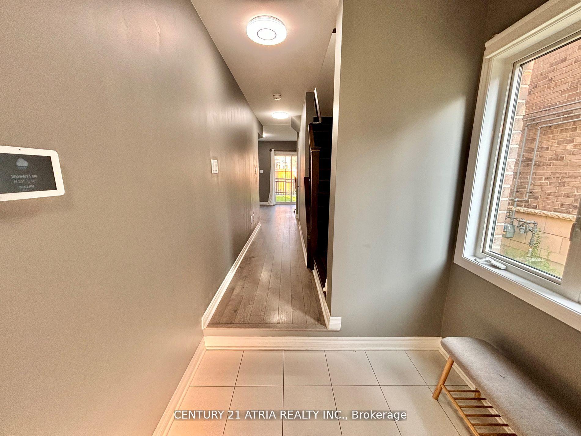 Photo 8 of 119 Ferris Square, Clarington, Courtice — HOMEH