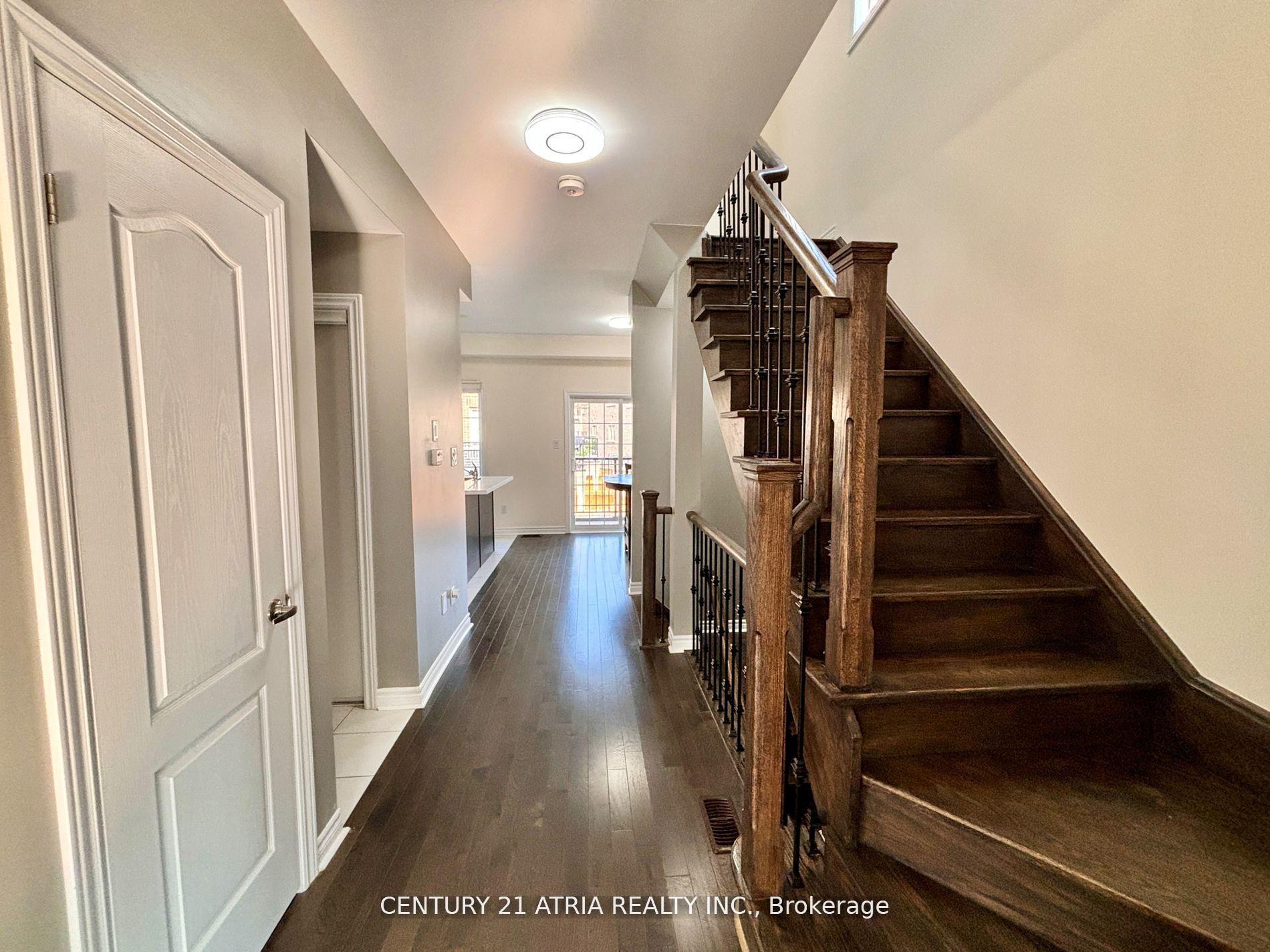 Photo 6 of 119 Ferris Square, Clarington, Courtice — HOMEH