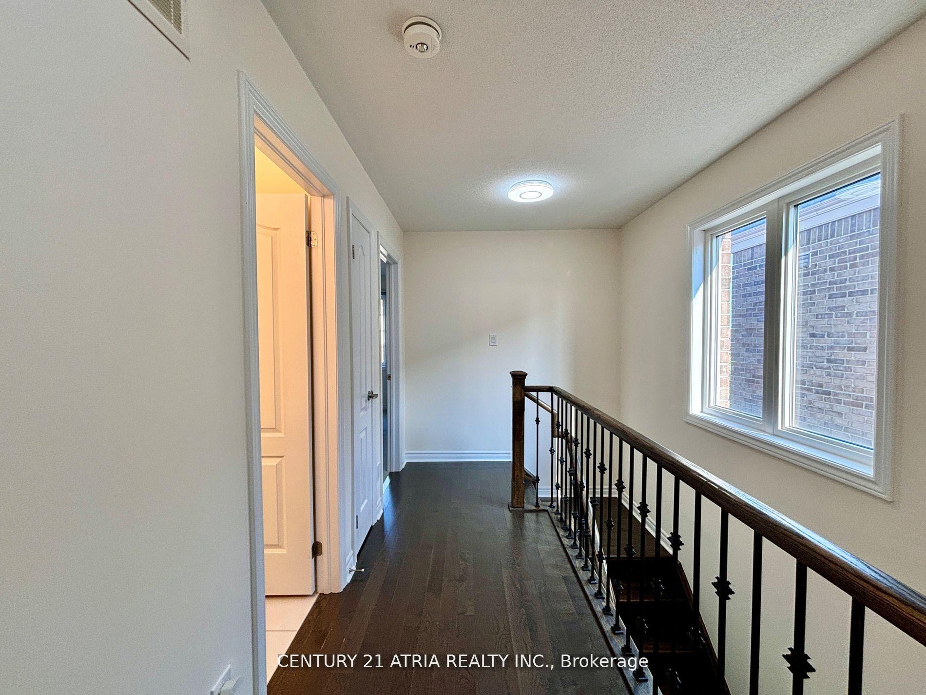 Photo 15 of 119 Ferris Square, Clarington, Courtice — HOMEH