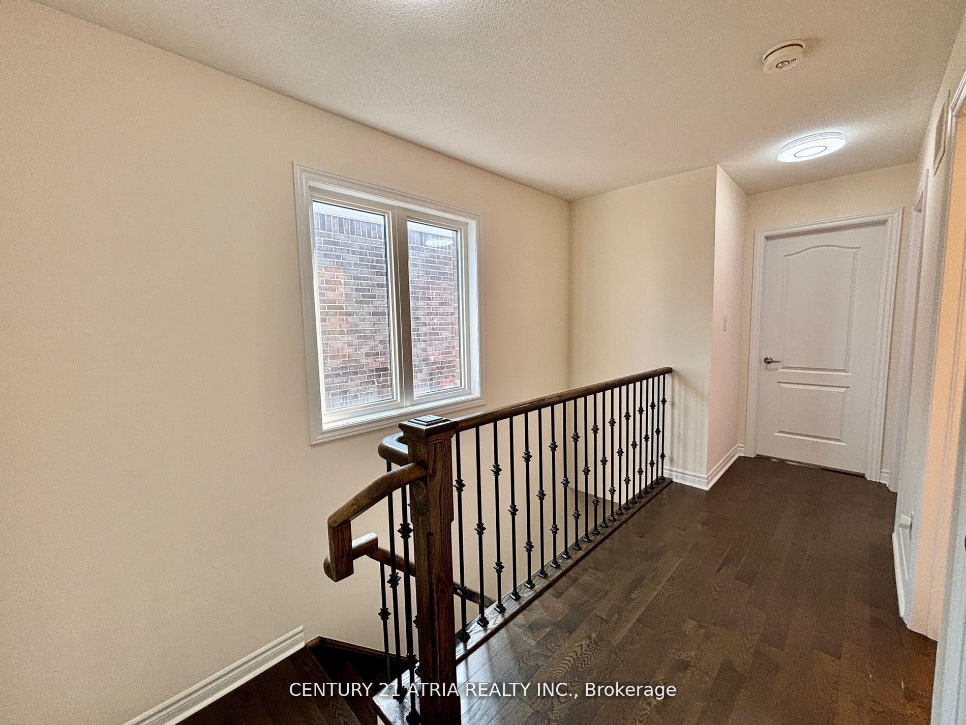 Photo 13 of 119 Ferris Square, Clarington, Courtice — HOMEH