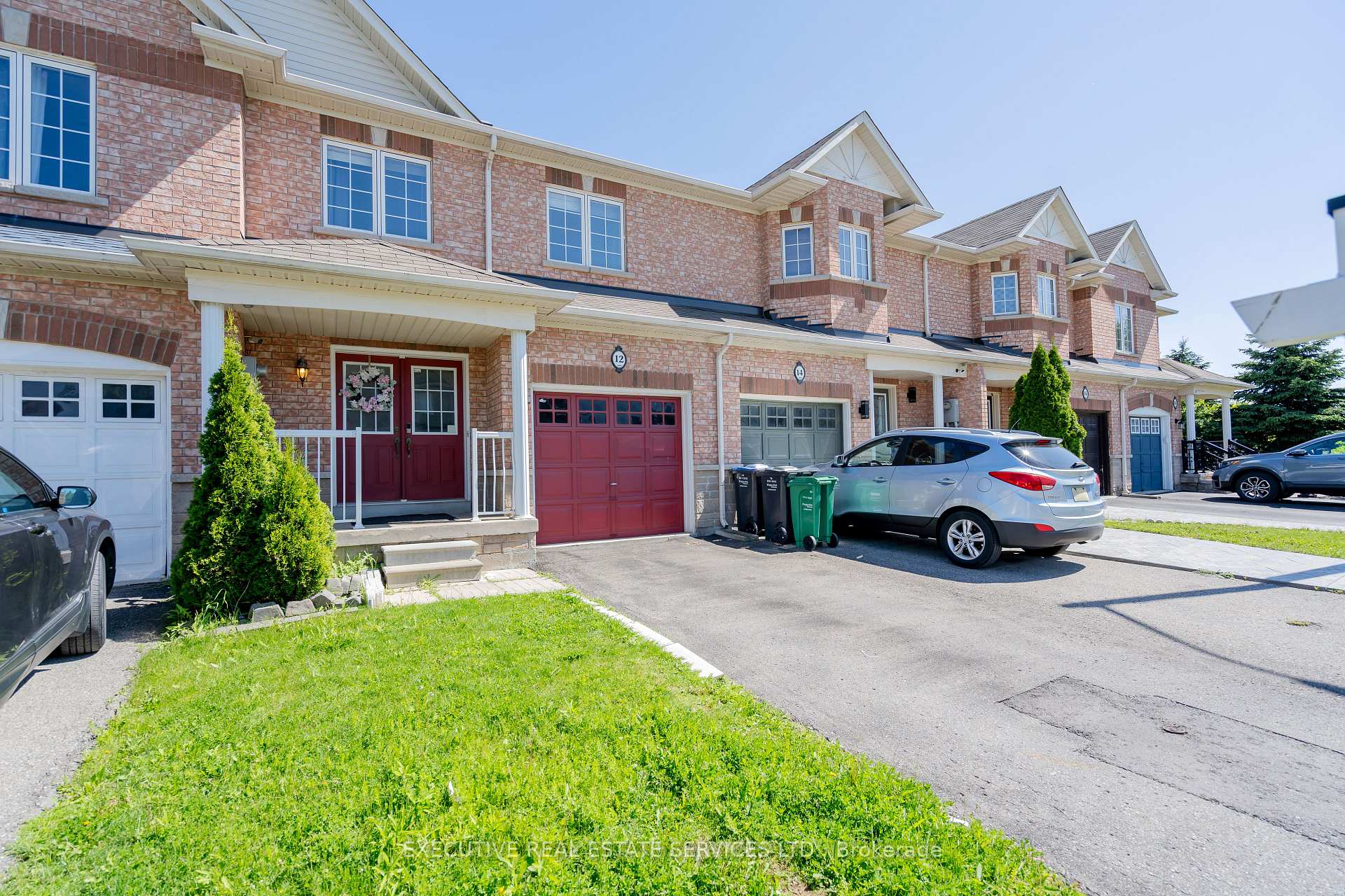 Photo 14 of 12 Heartview Road, Brampton, Sandringham-Wellington — HOMEH