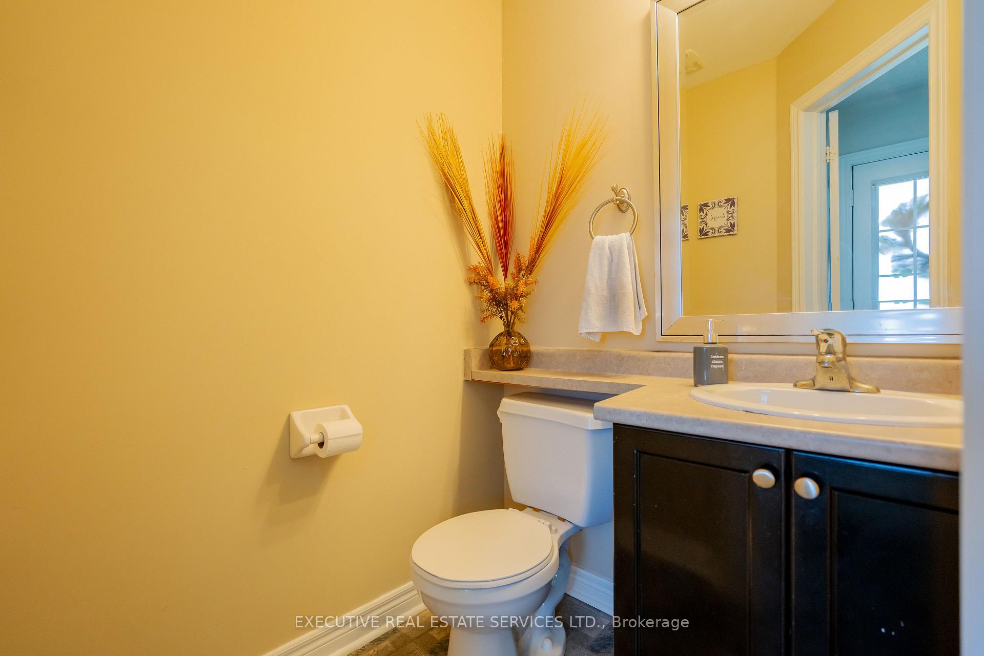 Photo 7 of 12 Heartview Road, Brampton, Sandringham-Wellington — HOMEH