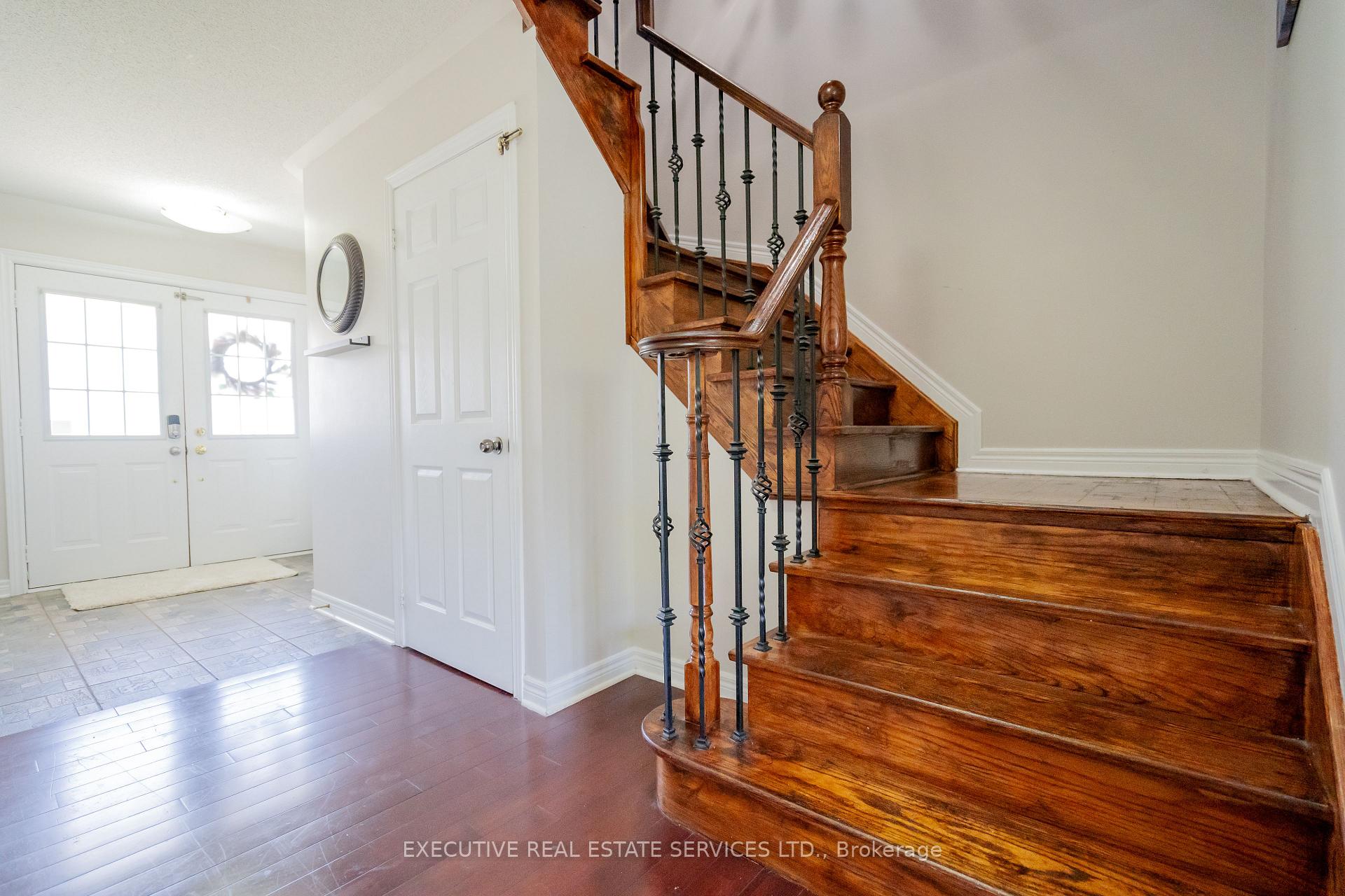 Photo 17 of 12 Heartview Road, Brampton, Sandringham-Wellington — HOMEH