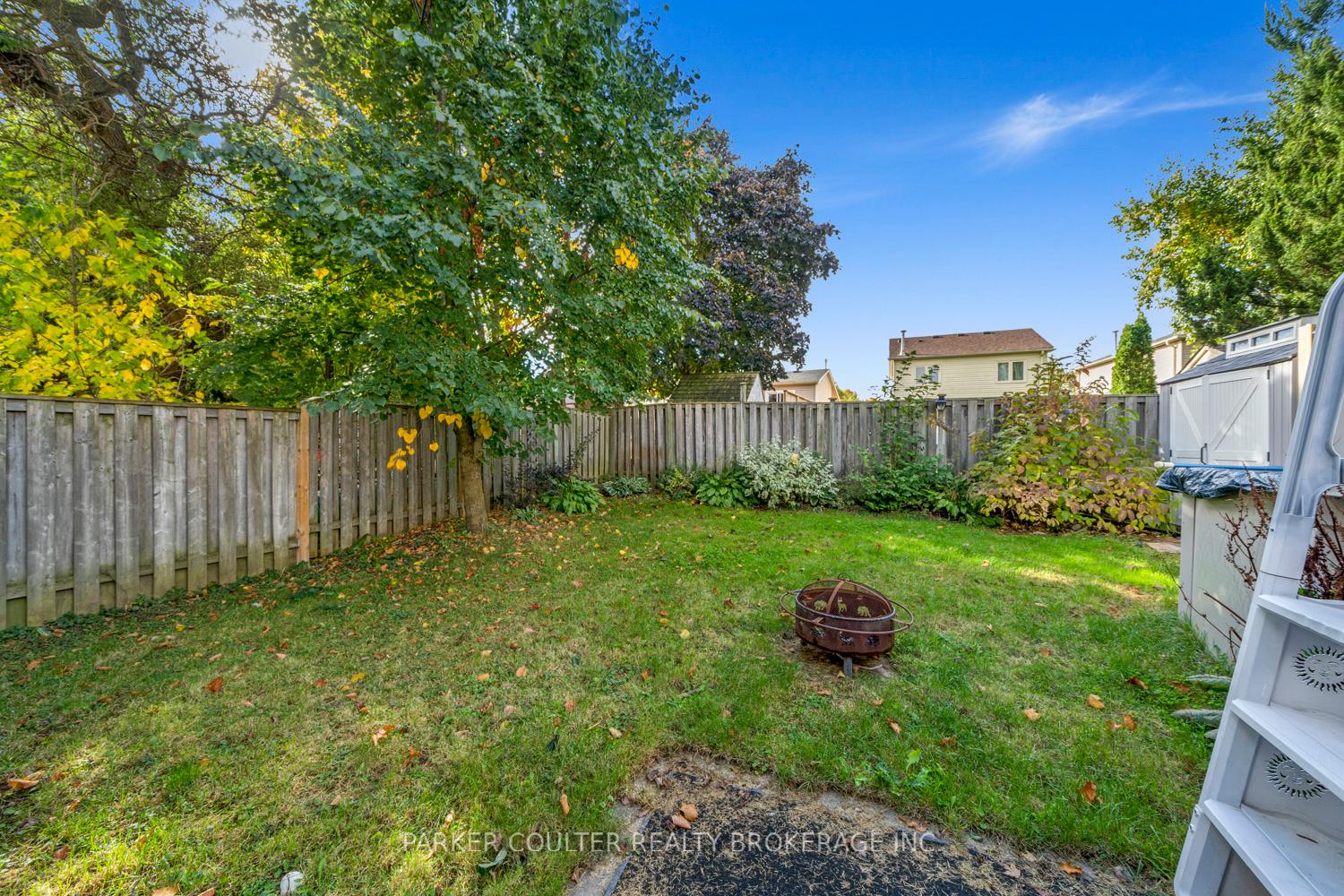 Photo 32 of 40 Ford Street, Barrie, West Bayfield — HOMEH