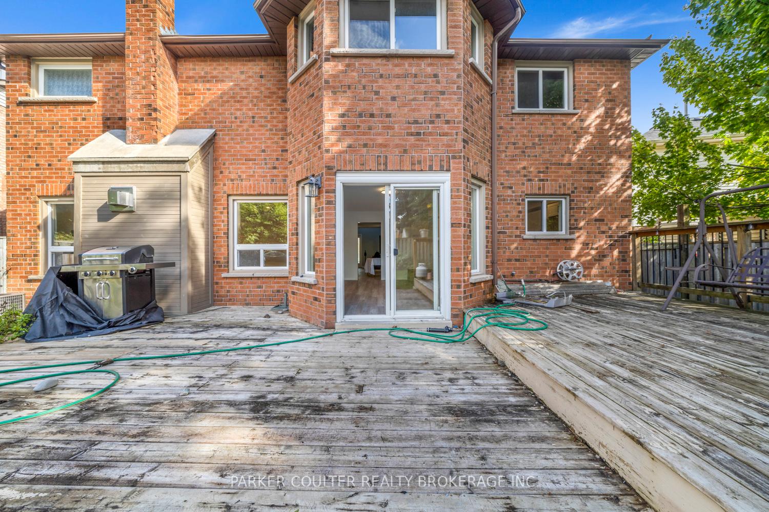 Photo 36 of 40 Ford Street, Barrie, West Bayfield — HOMEH