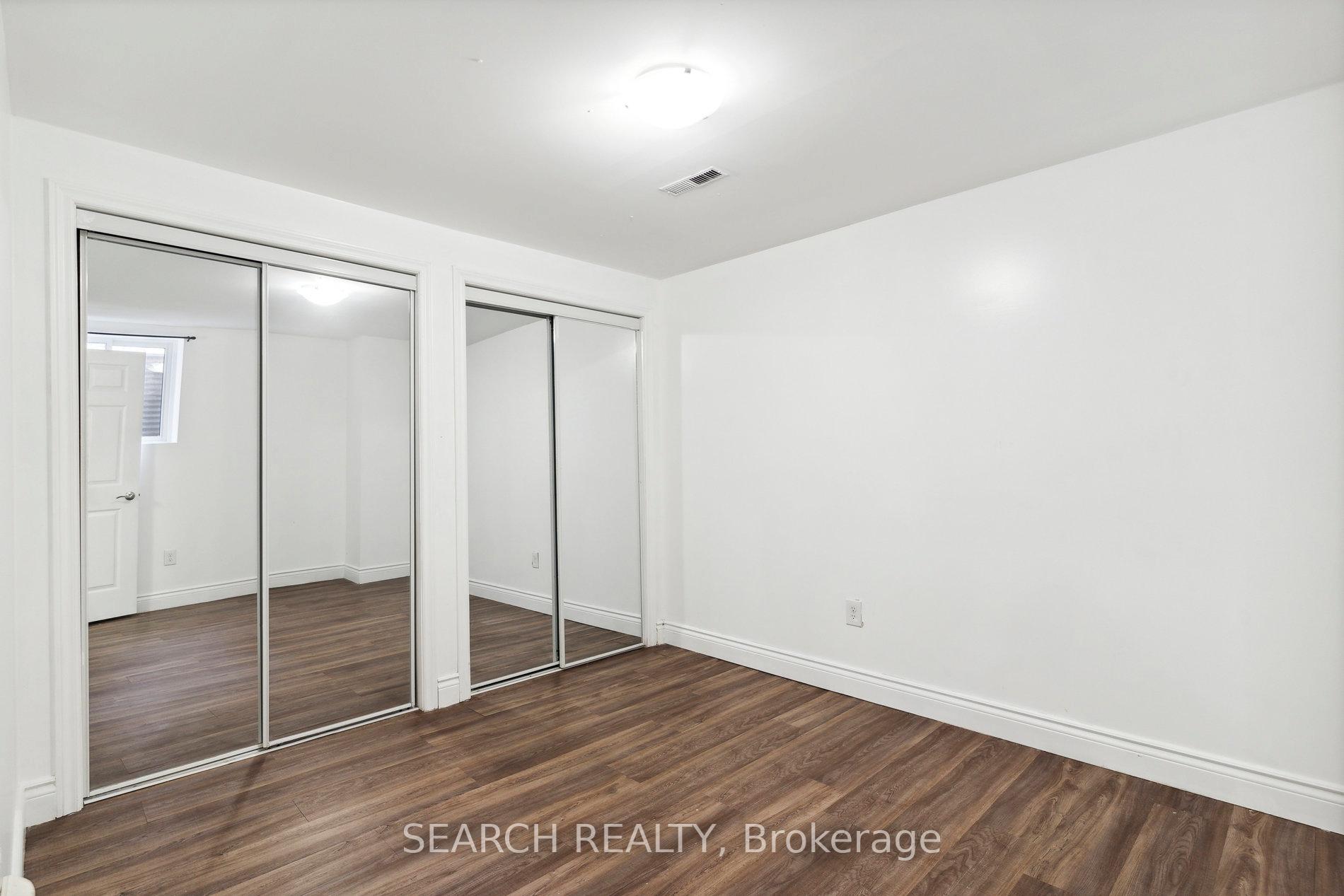 Photo 33 of 62 Stoneledge Circle, Brampton, Sandringham-Wellington — HOMEH