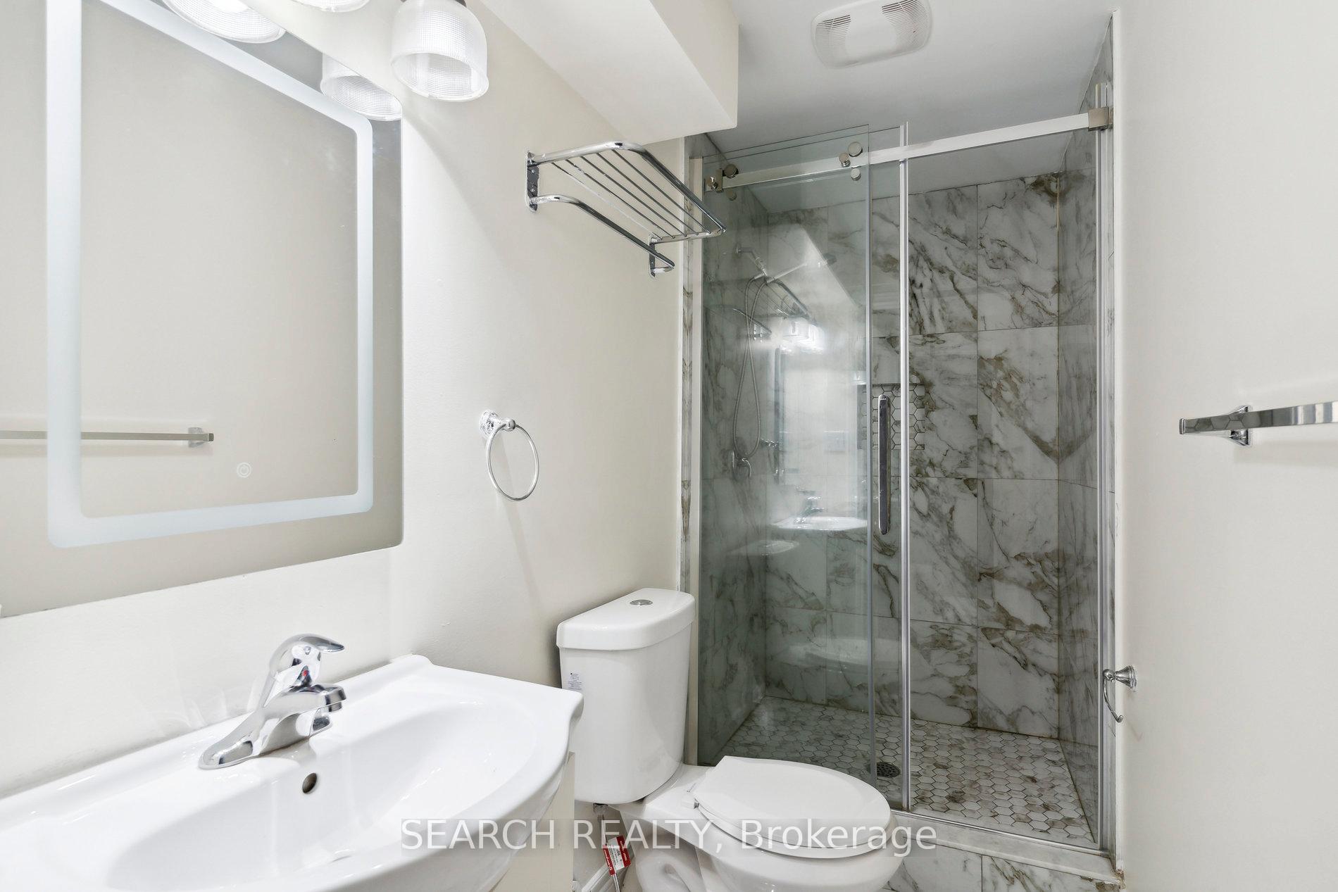 Photo 30 of 62 Stoneledge Circle, Brampton, Sandringham-Wellington — HOMEH