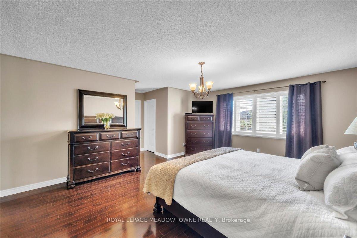 Photo 25 of 5 Freer Crescent, Ajax, Northwest Ajax — HOMEH