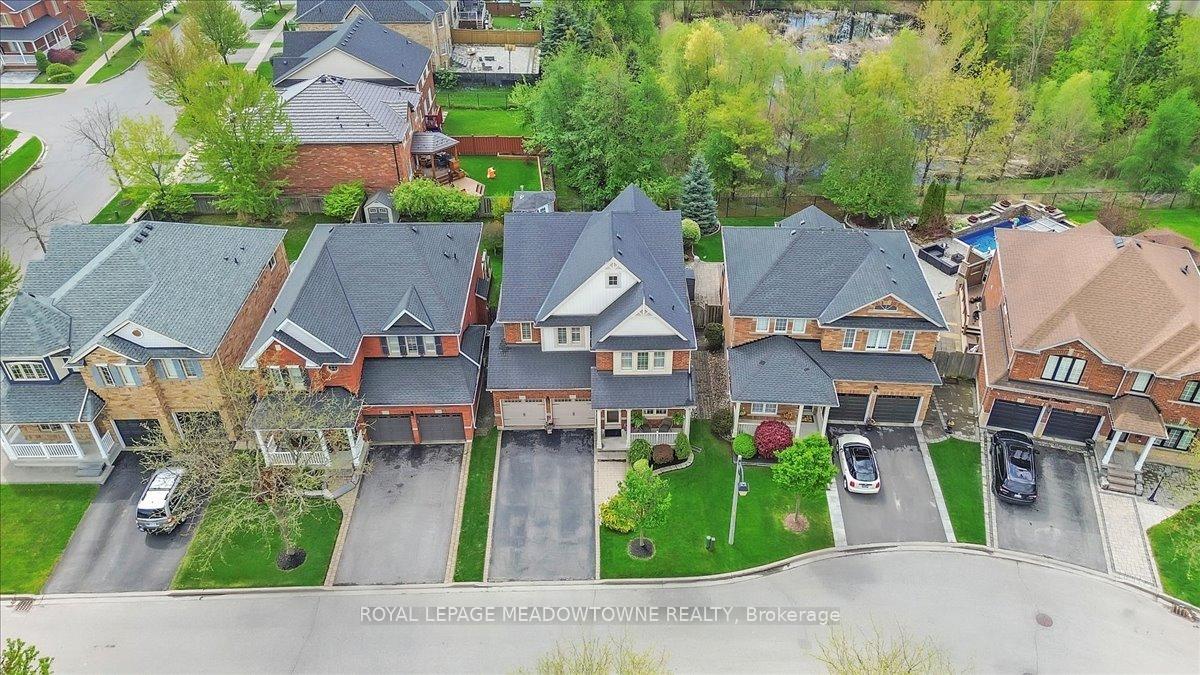 Photo 48 of 5 Freer Crescent, Ajax, Northwest Ajax — HOMEH