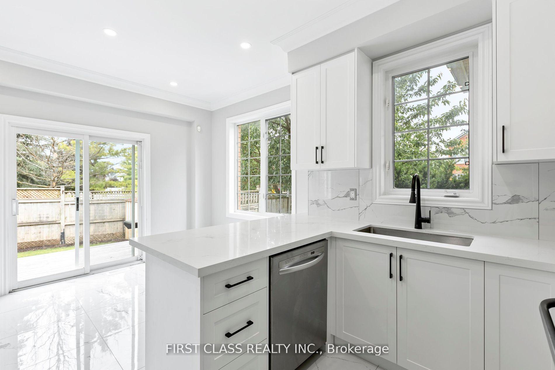 Photo 18 of 72 Perivale Gardens, Aurora, Bayview Wellington — HOMEH