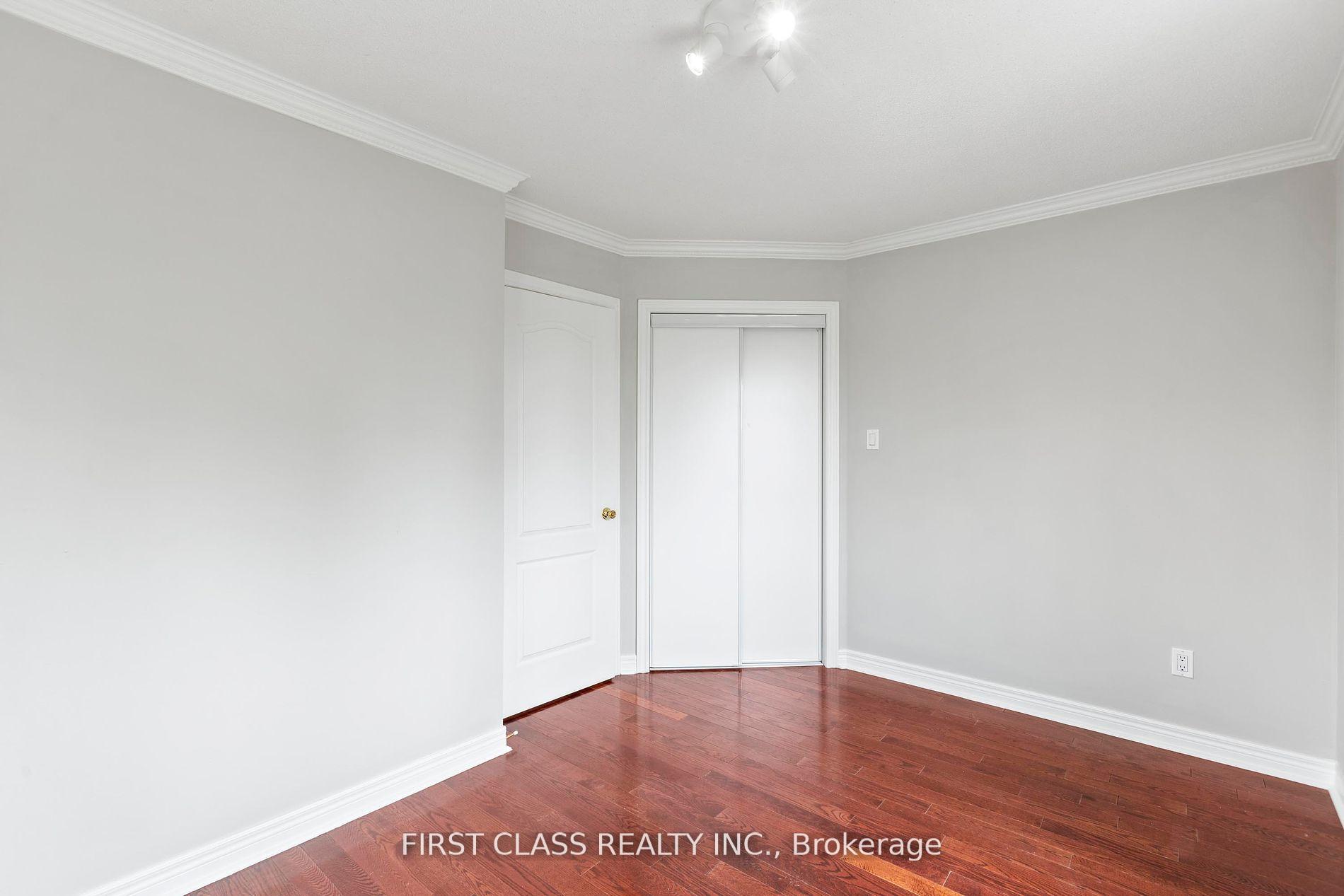 Photo 11 of 72 Perivale Gardens, Aurora, Bayview Wellington — HOMEH