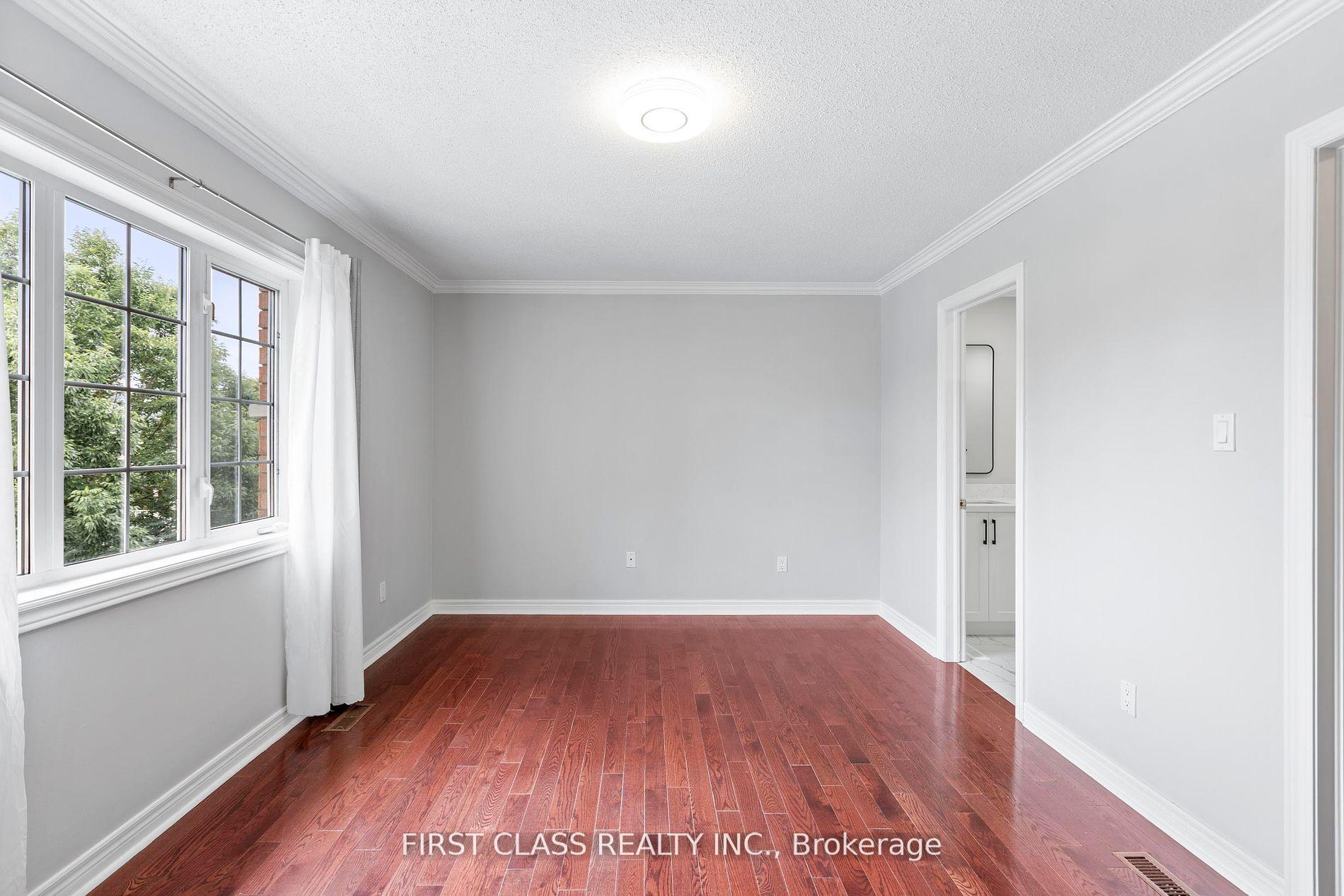Photo 16 of 72 Perivale Gardens, Aurora, Bayview Wellington — HOMEH