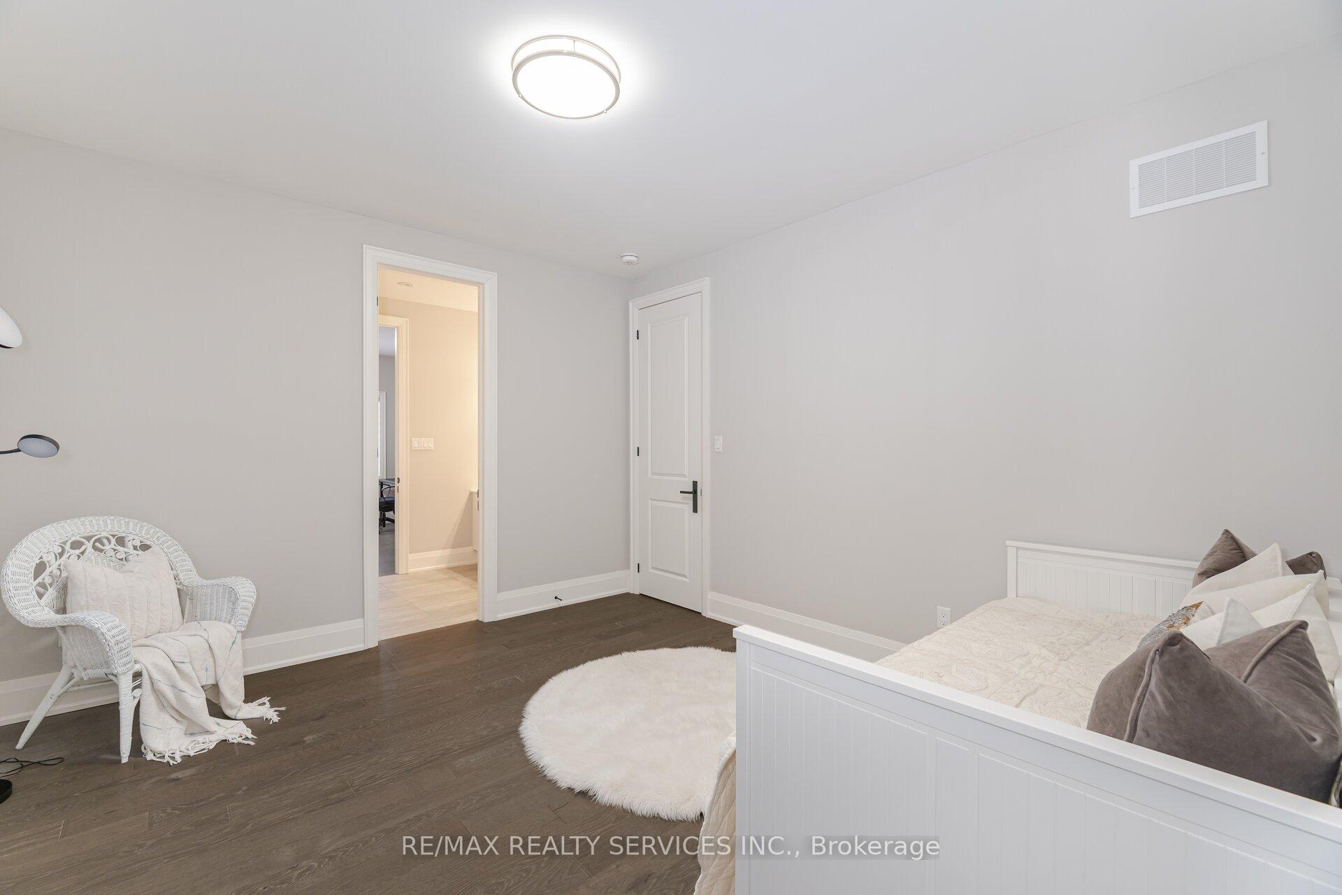 Photo 29 of 27 Endless Circle, Vaughan, Kleinburg — HOMEH