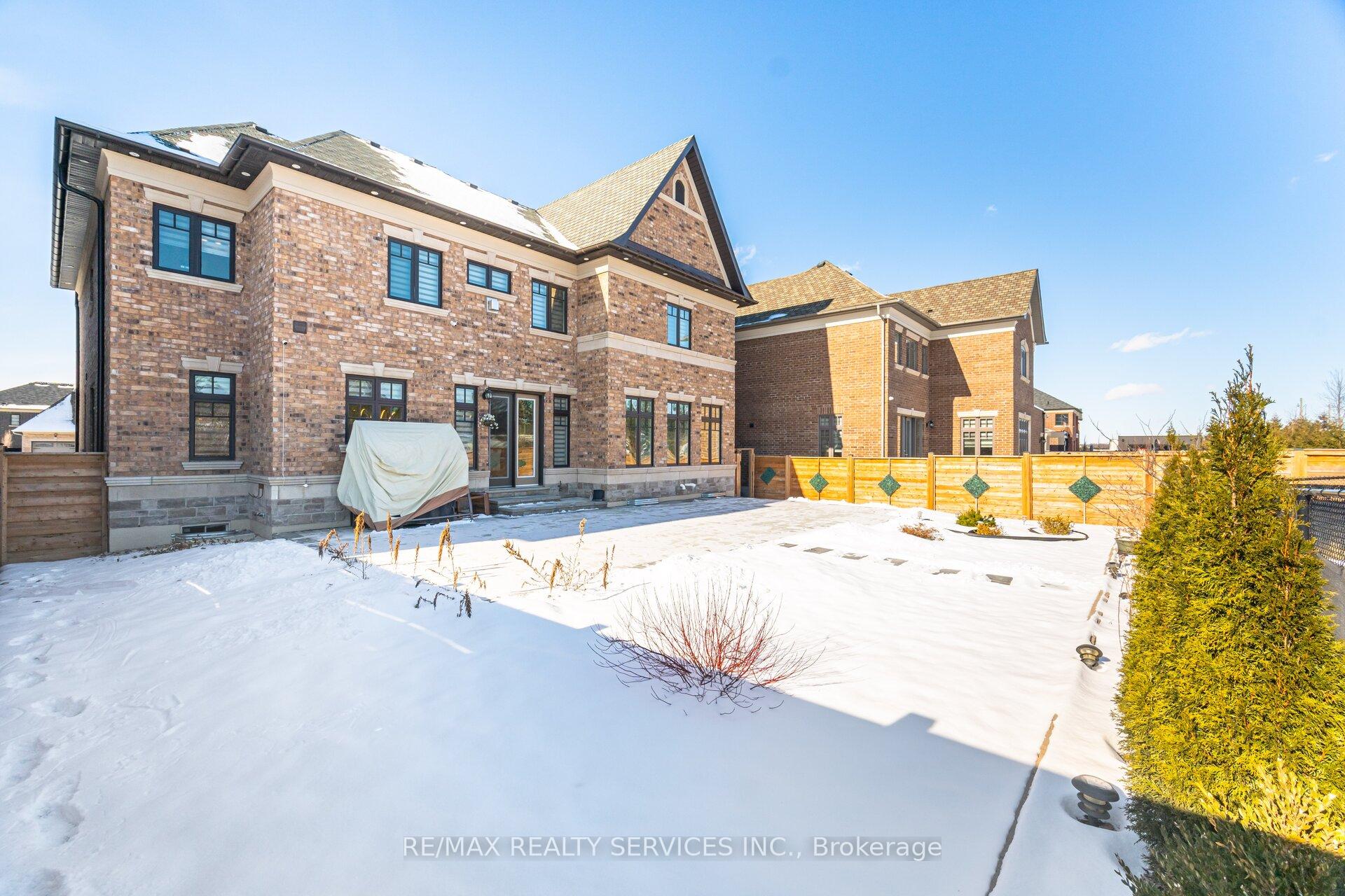 Photo 34 of 27 Endless Circle, Vaughan, Kleinburg — HOMEH