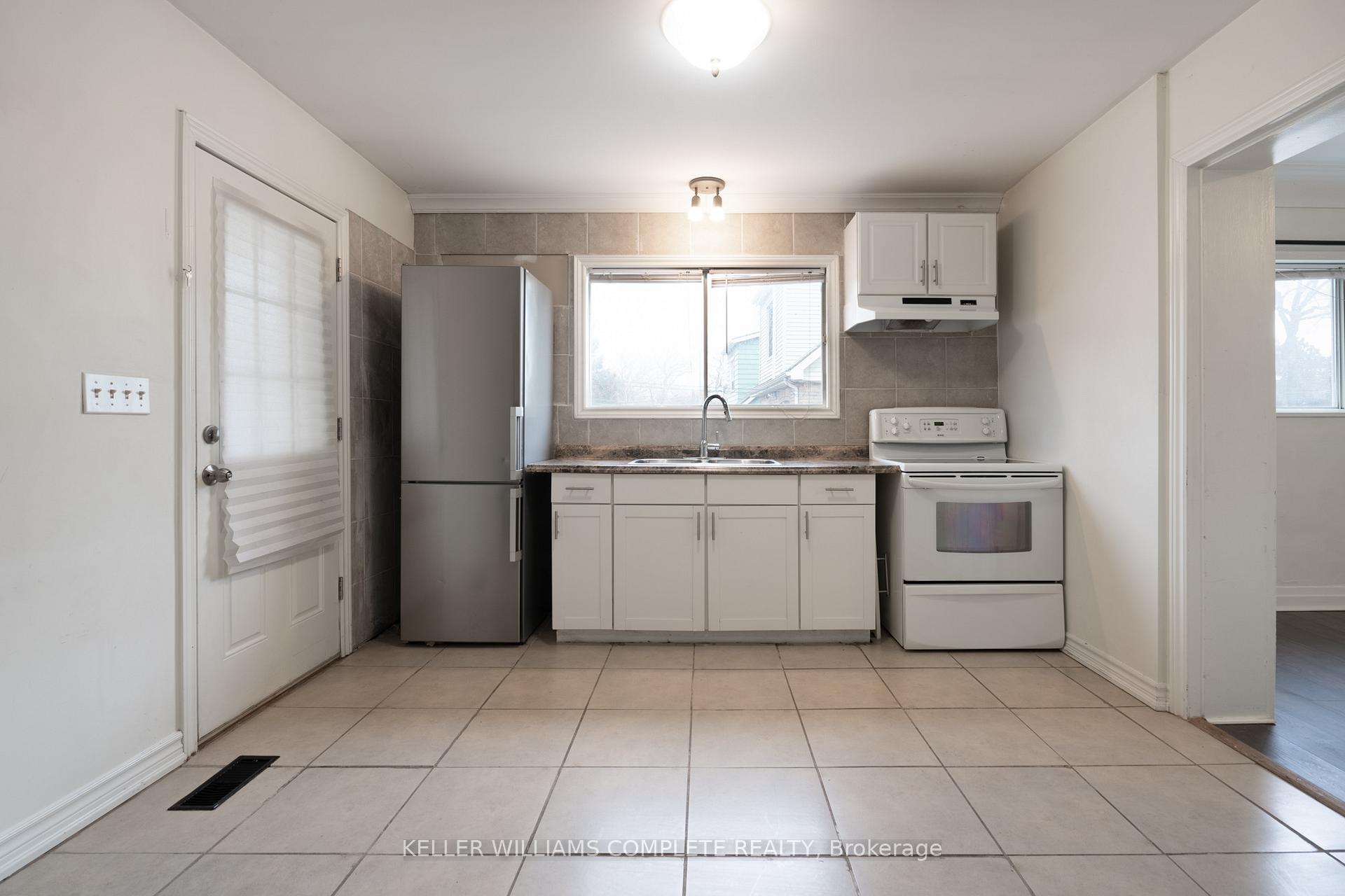 Photo 1 of 149 Strathcona Avenue N, Hamilton, Strathcona — HOMEH