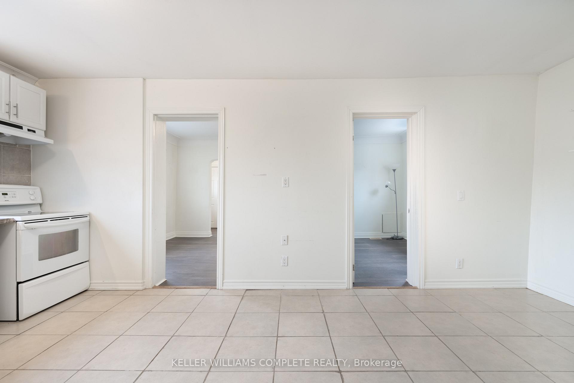Photo 2 of 149 Strathcona Avenue N, Hamilton, Strathcona — HOMEH