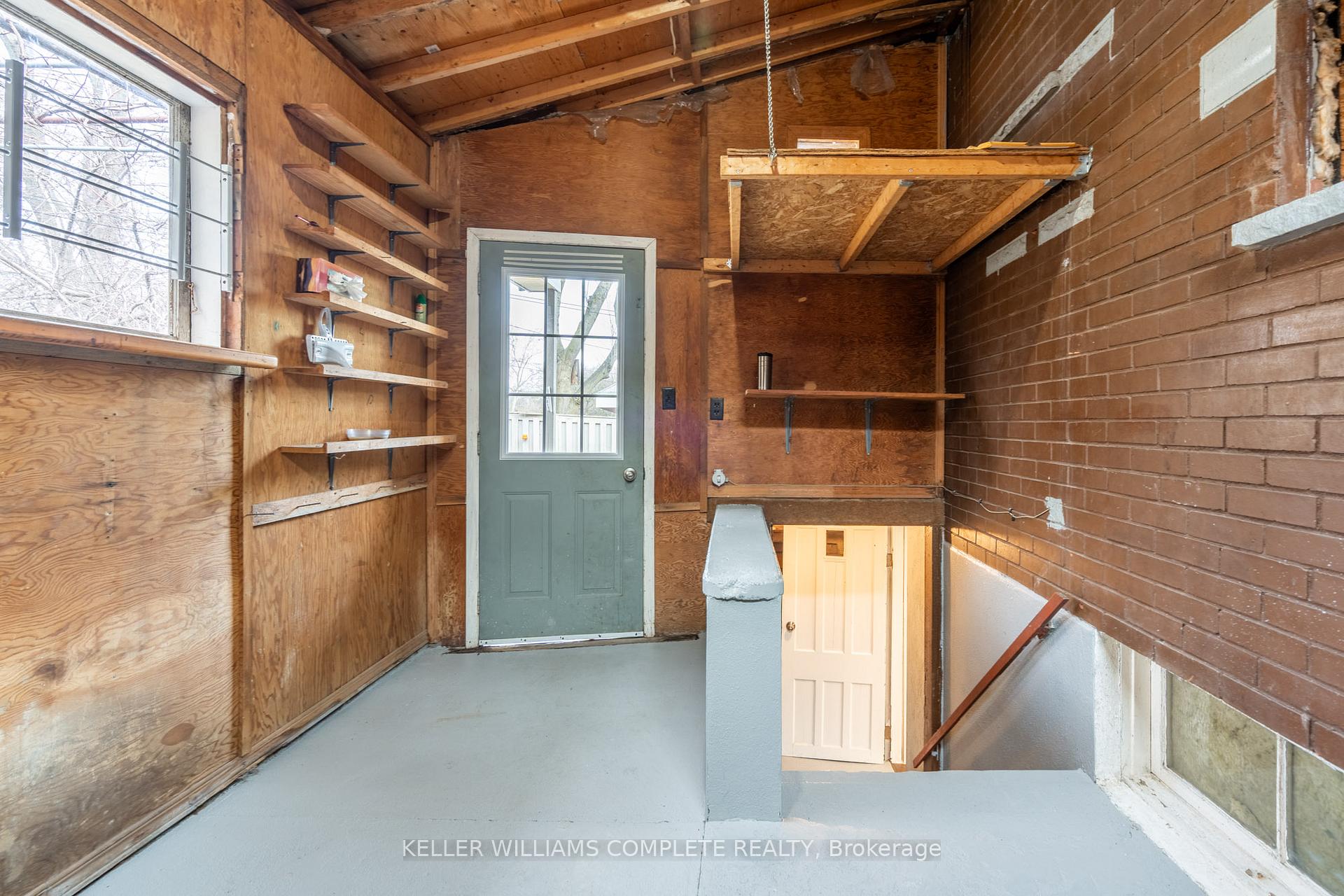 Photo 34 of 149 Strathcona Avenue N, Hamilton, Strathcona — HOMEH