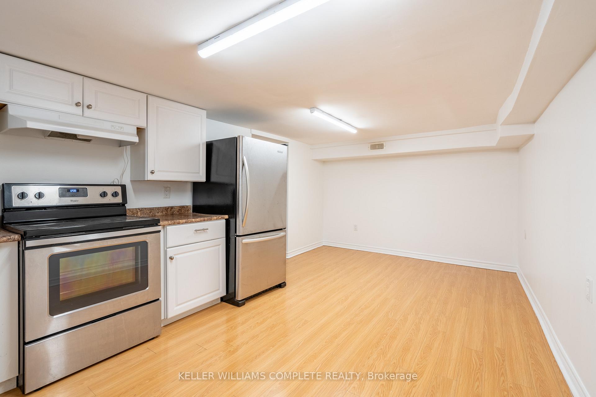 Photo 23 of 149 Strathcona Avenue N, Hamilton, Strathcona — HOMEH