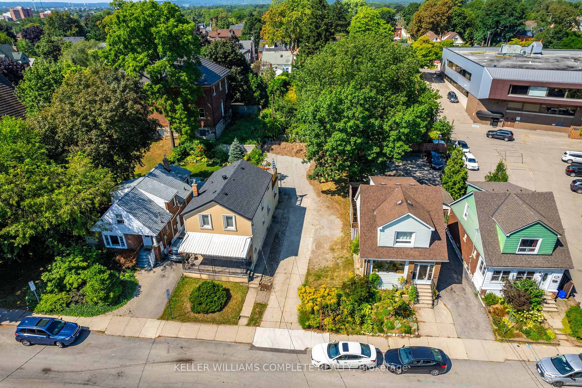 Photo 30 of 149 Strathcona Avenue N, Hamilton, Strathcona — HOMEH