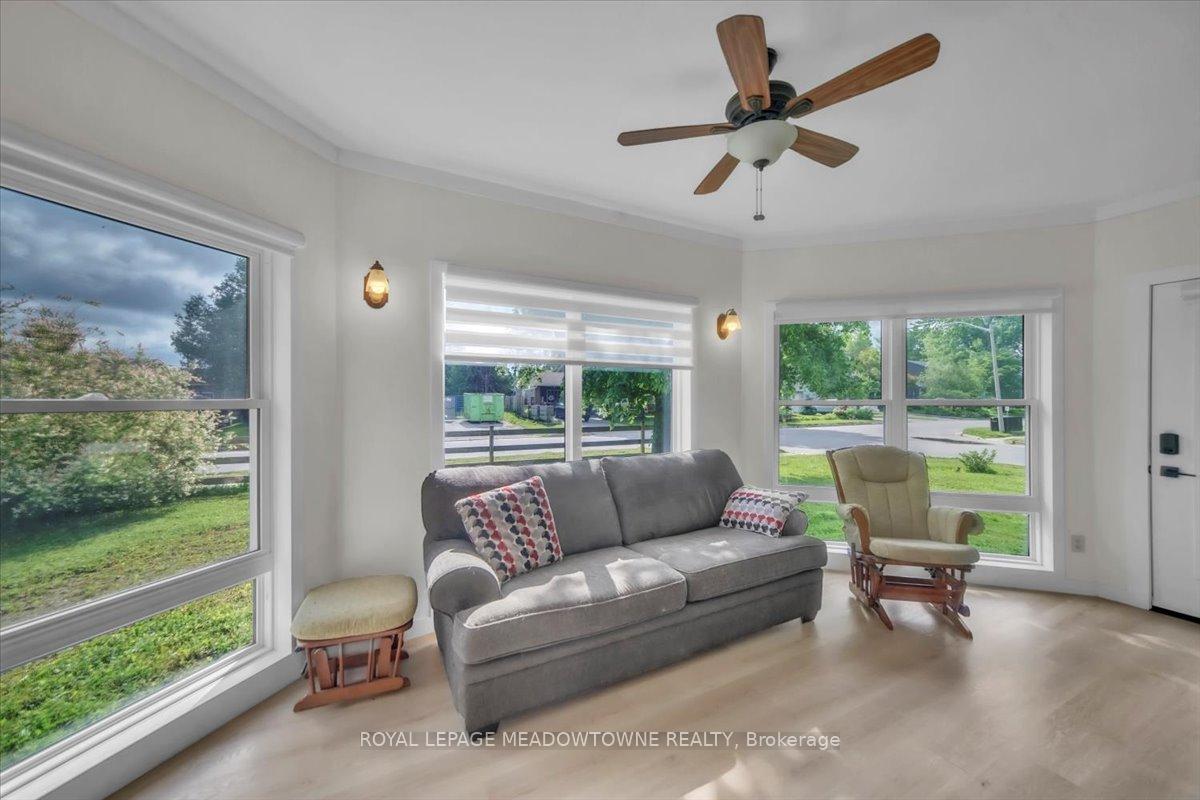 Photo 13 of 336 Pineview Gardens, Shelburne — HOMEH