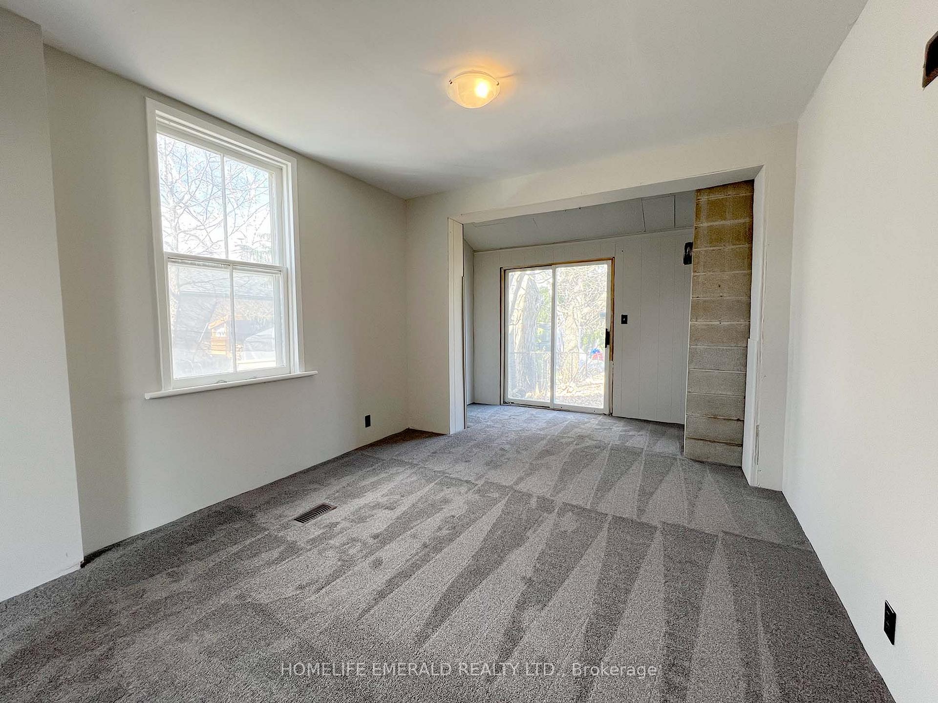 Photo 15 of 19 Robert Street, Essa, Thornton — HOMEH