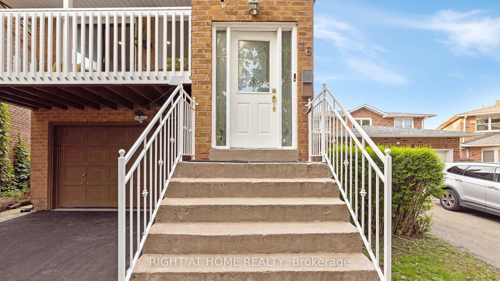 Photo 38 of 16 Holgate Court, Brampton, Heart Lake West — HOMEH