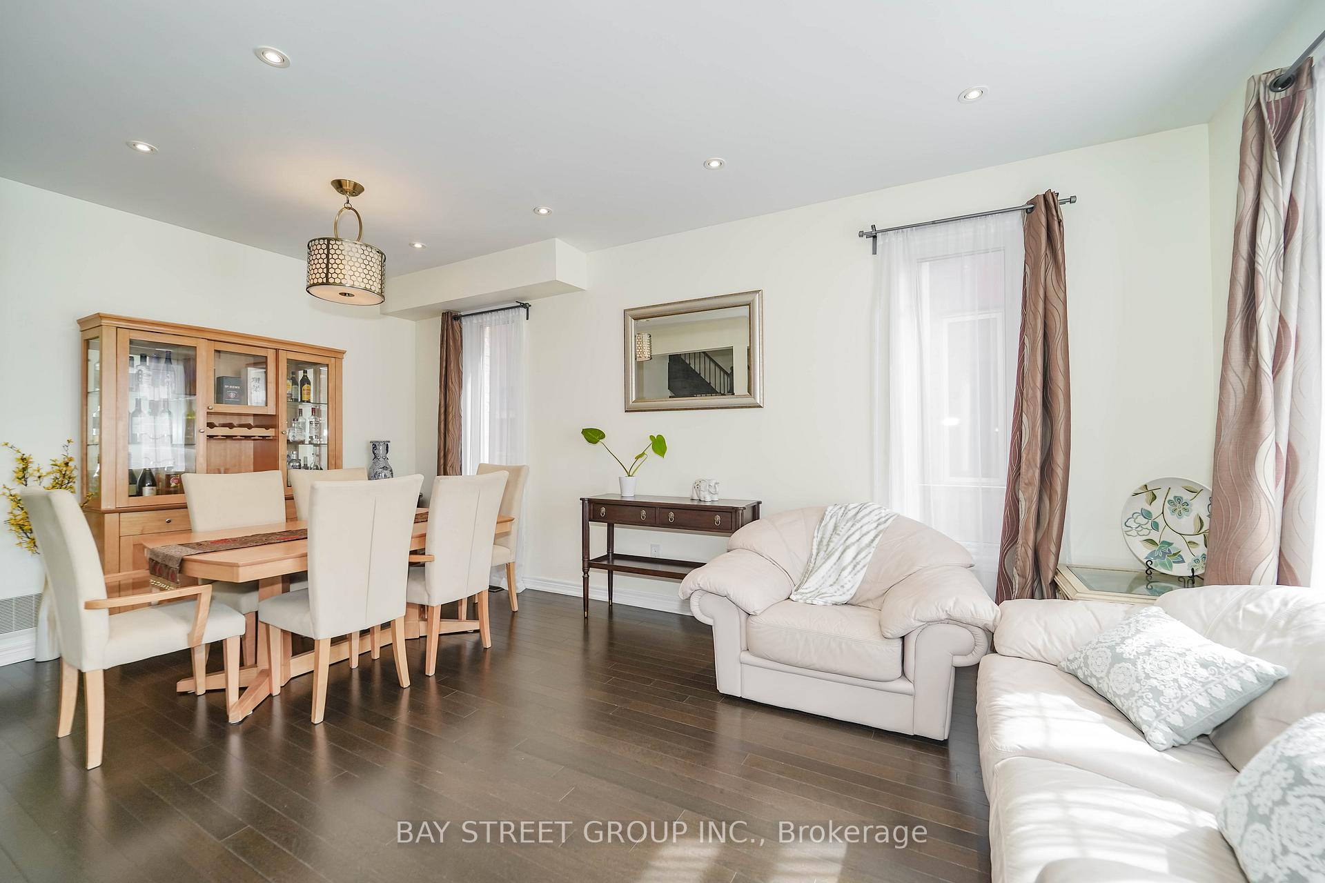 Photo 3 of 20 Windyton Avenue, Markham, Cornell — HOMEH